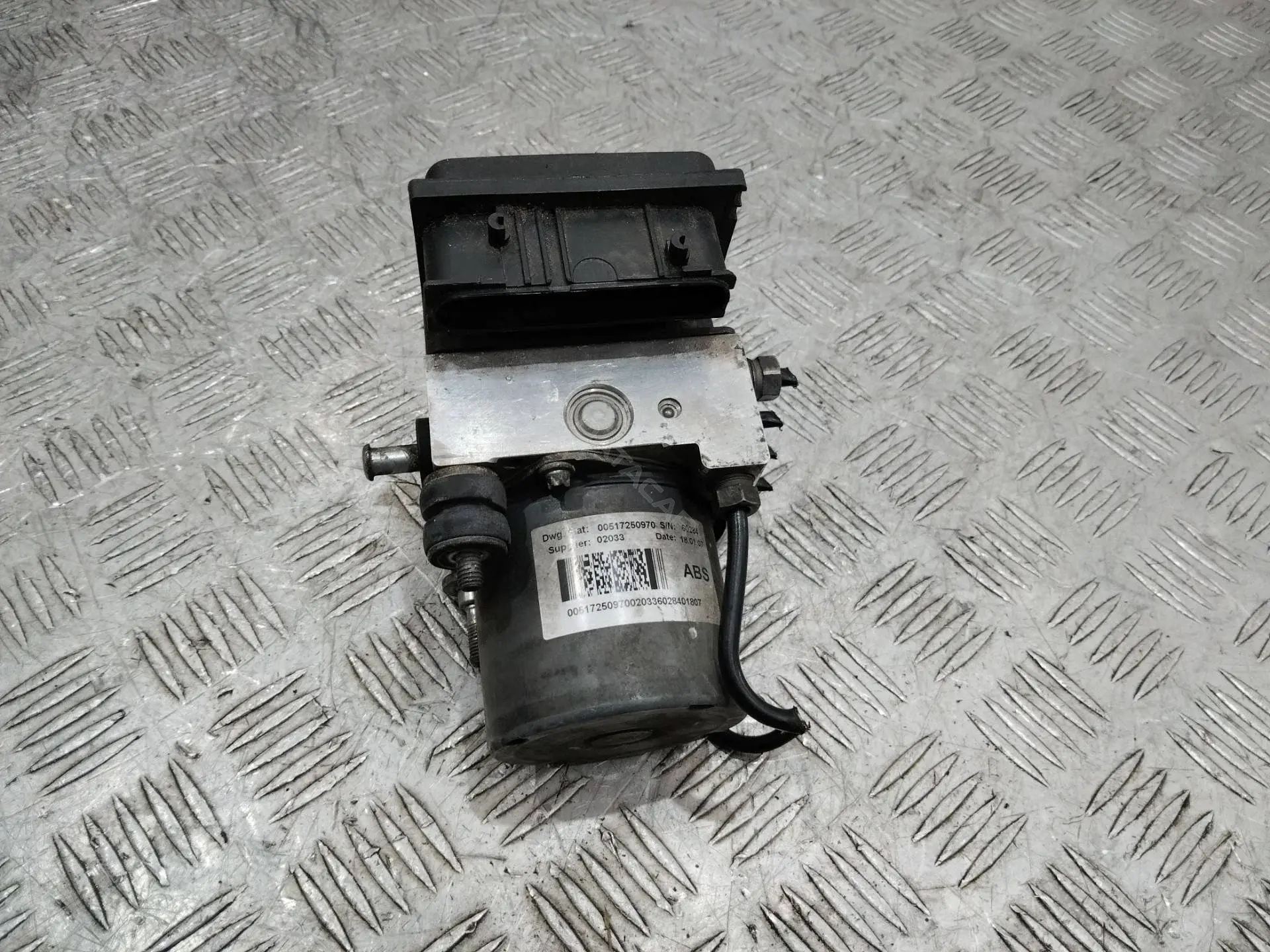 Блок управления АБС 00517250970