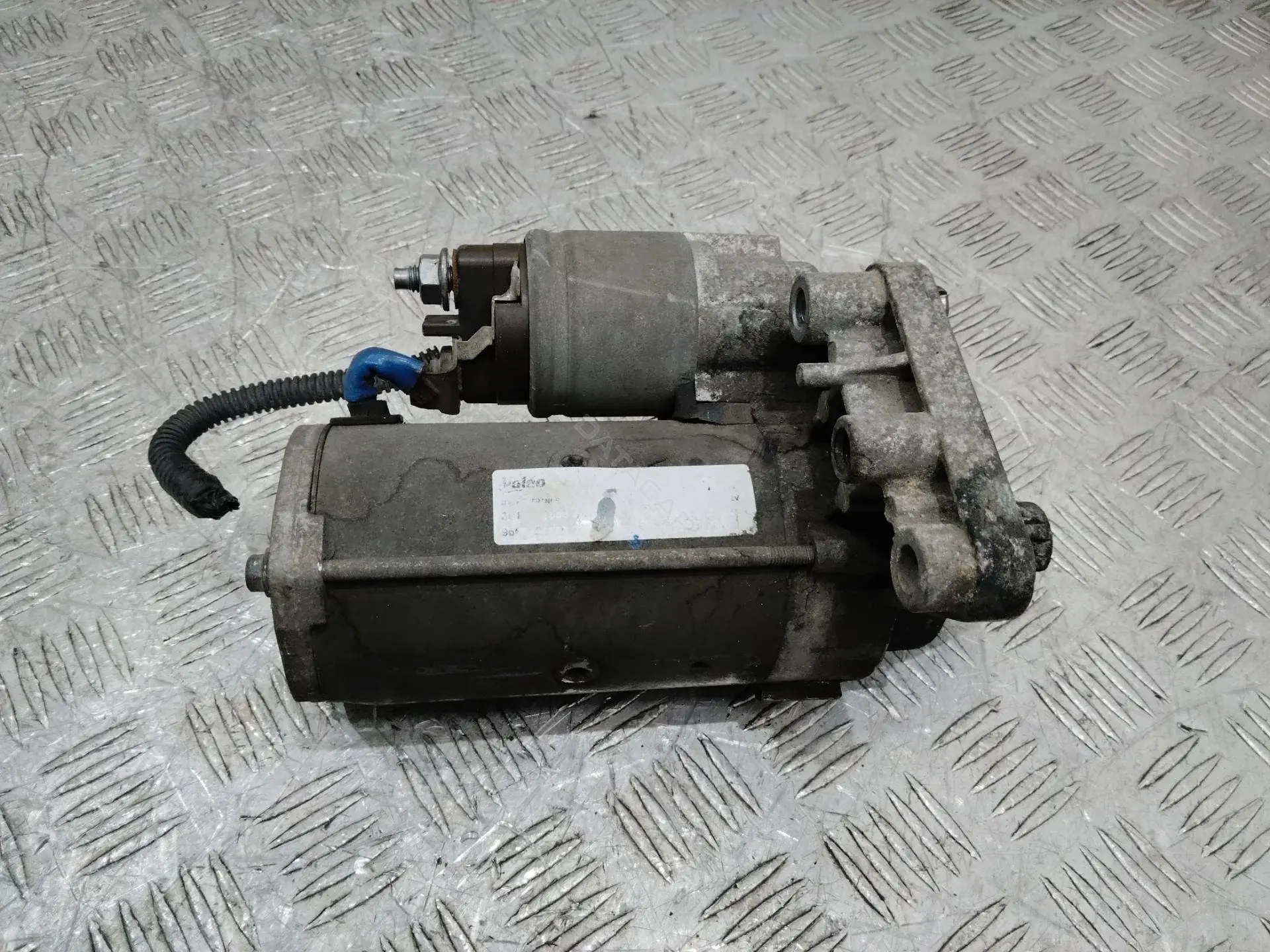 Стартер 5877314