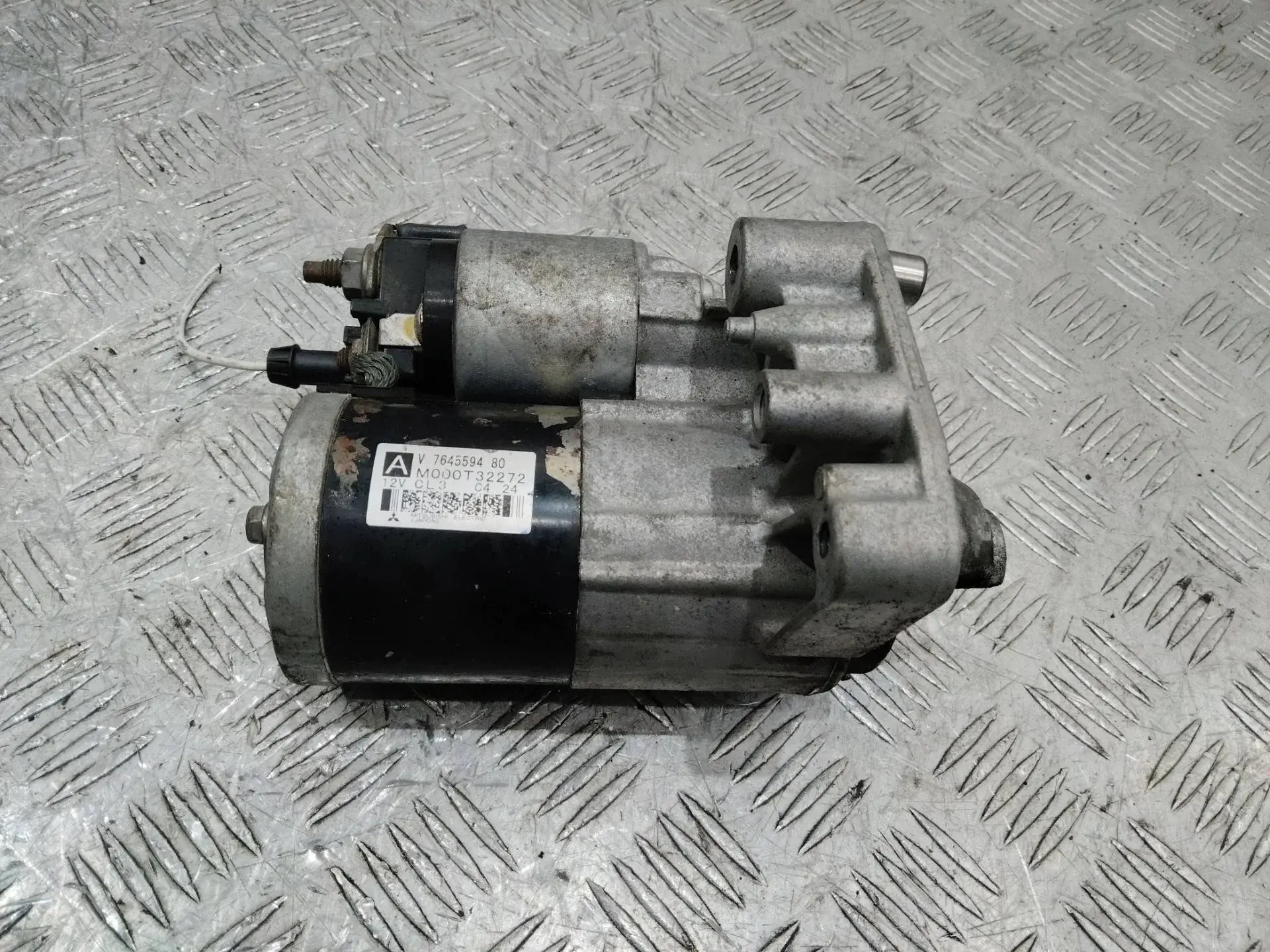 Стартер V764559480