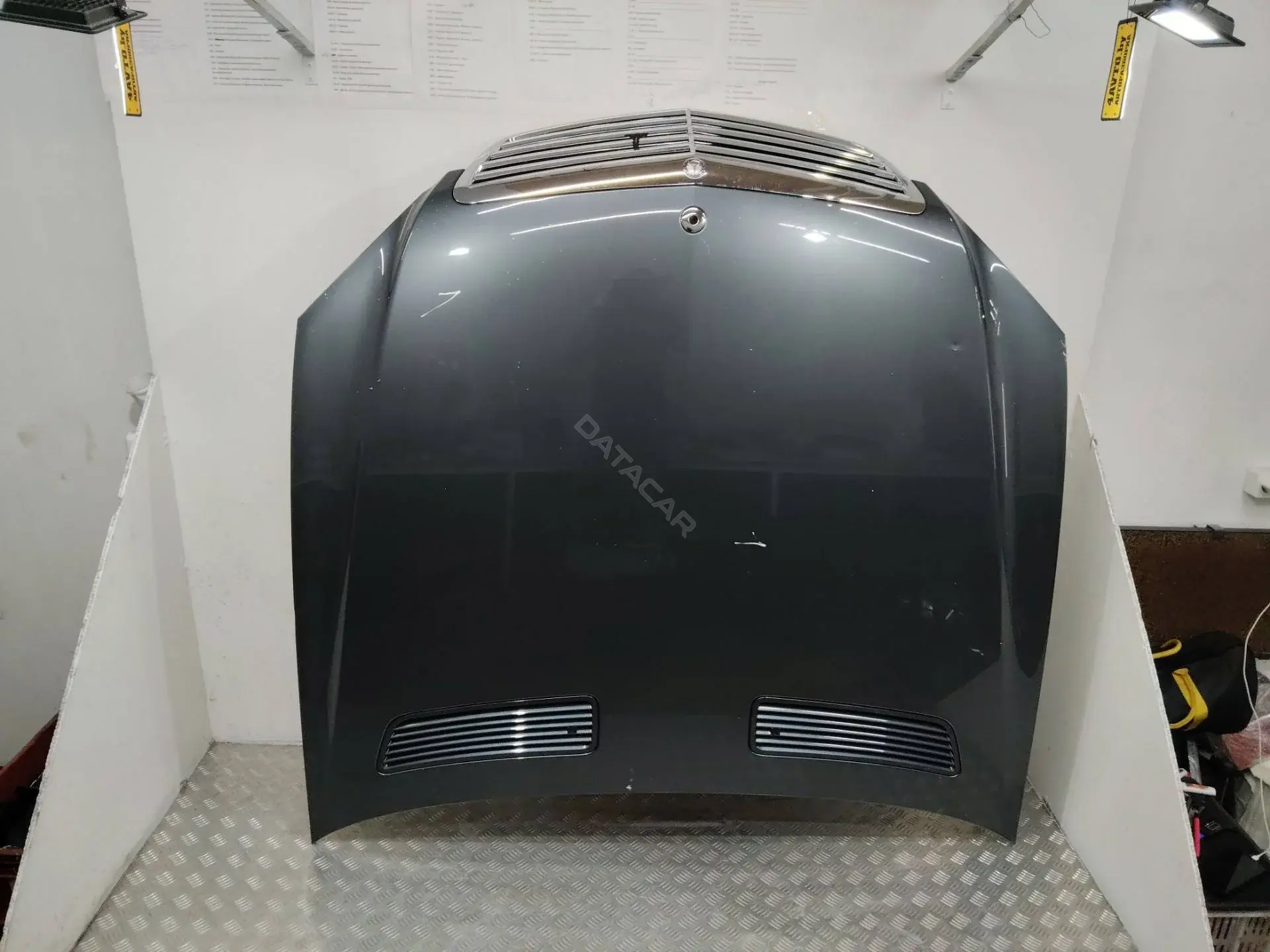 Капот 6124409