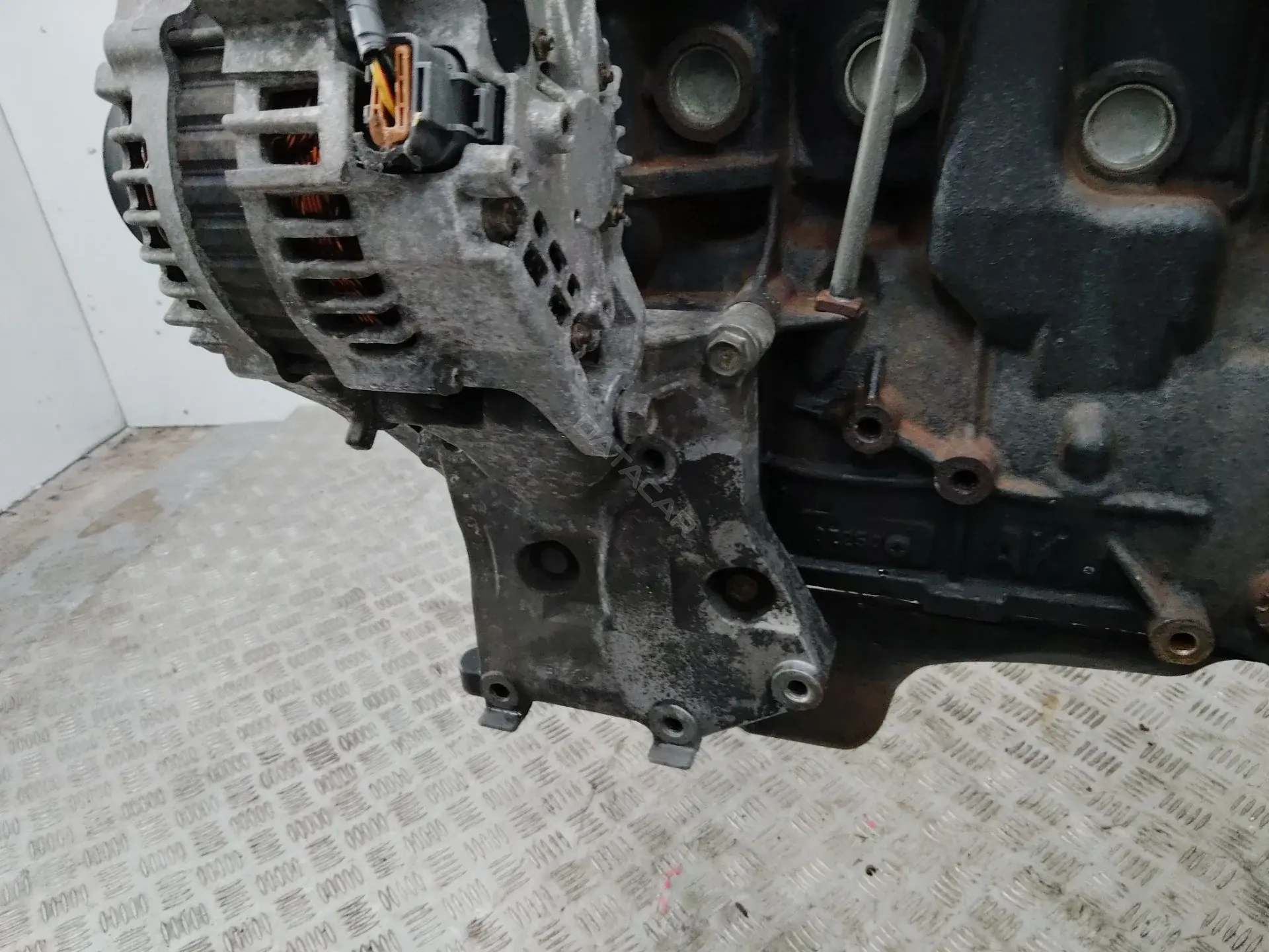 Кронштейн генератора 11910BM700