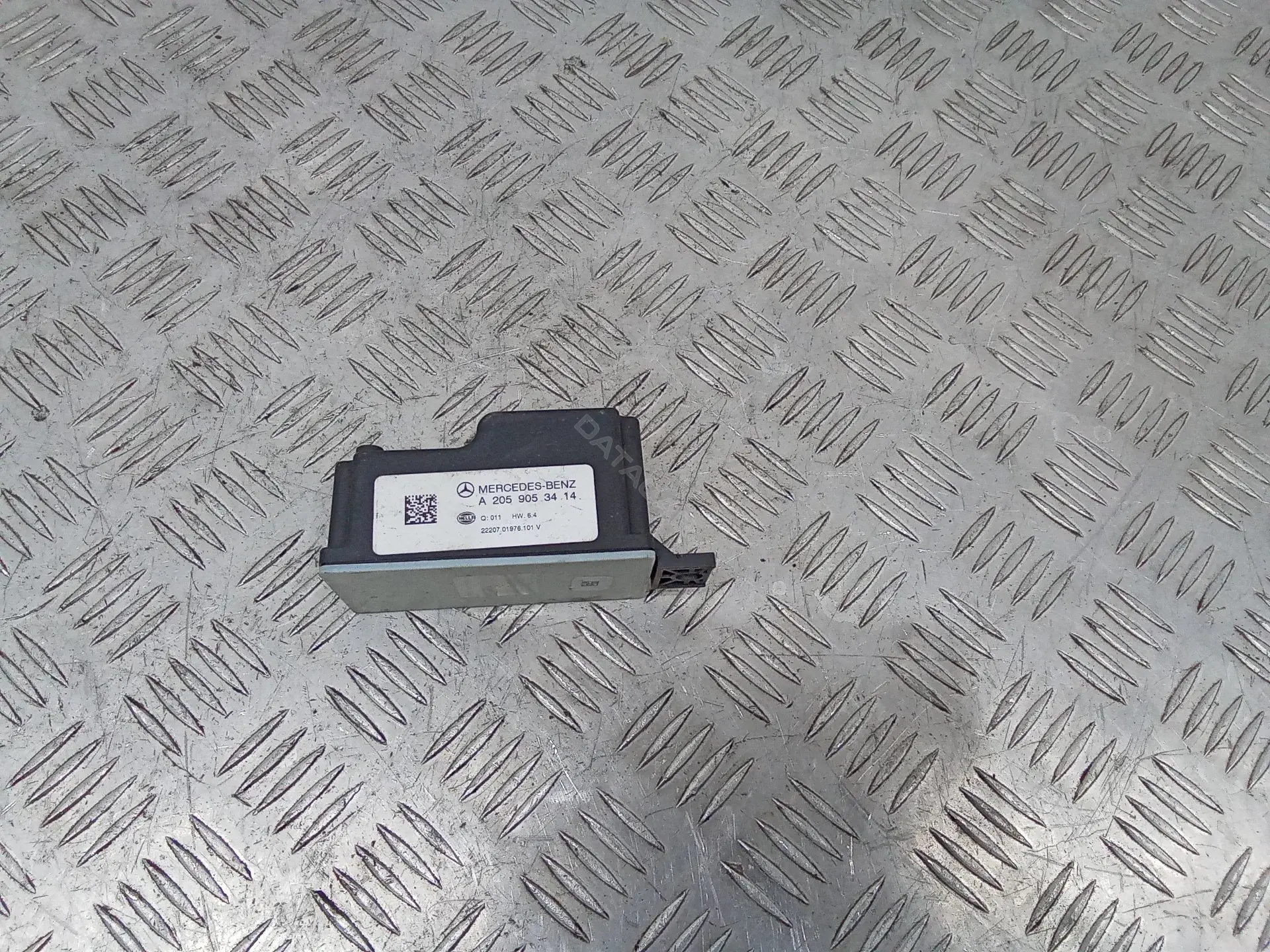 Преобразователь напряжения A2059053414