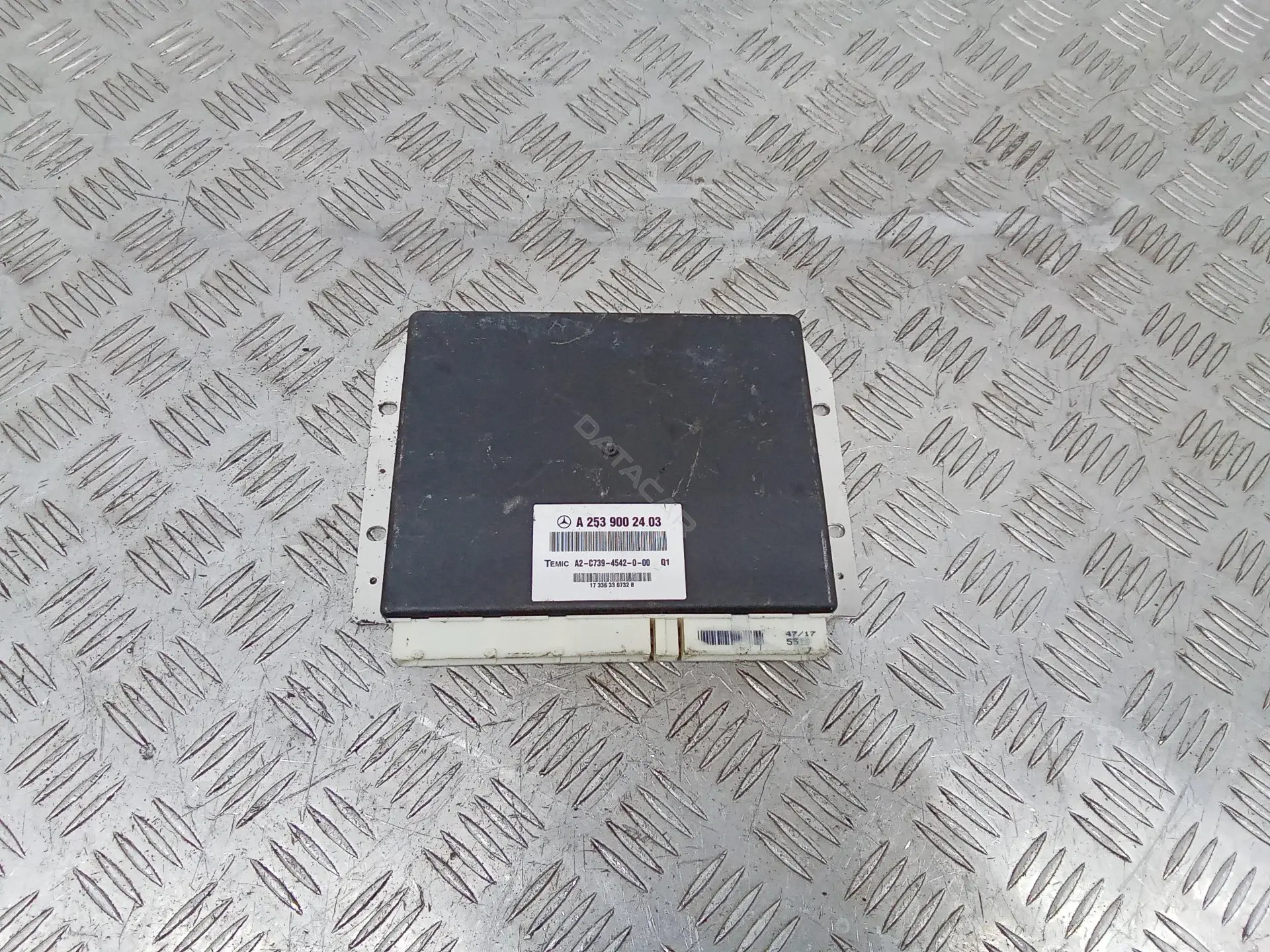 Блок управления пневмоподвеской A2539002403