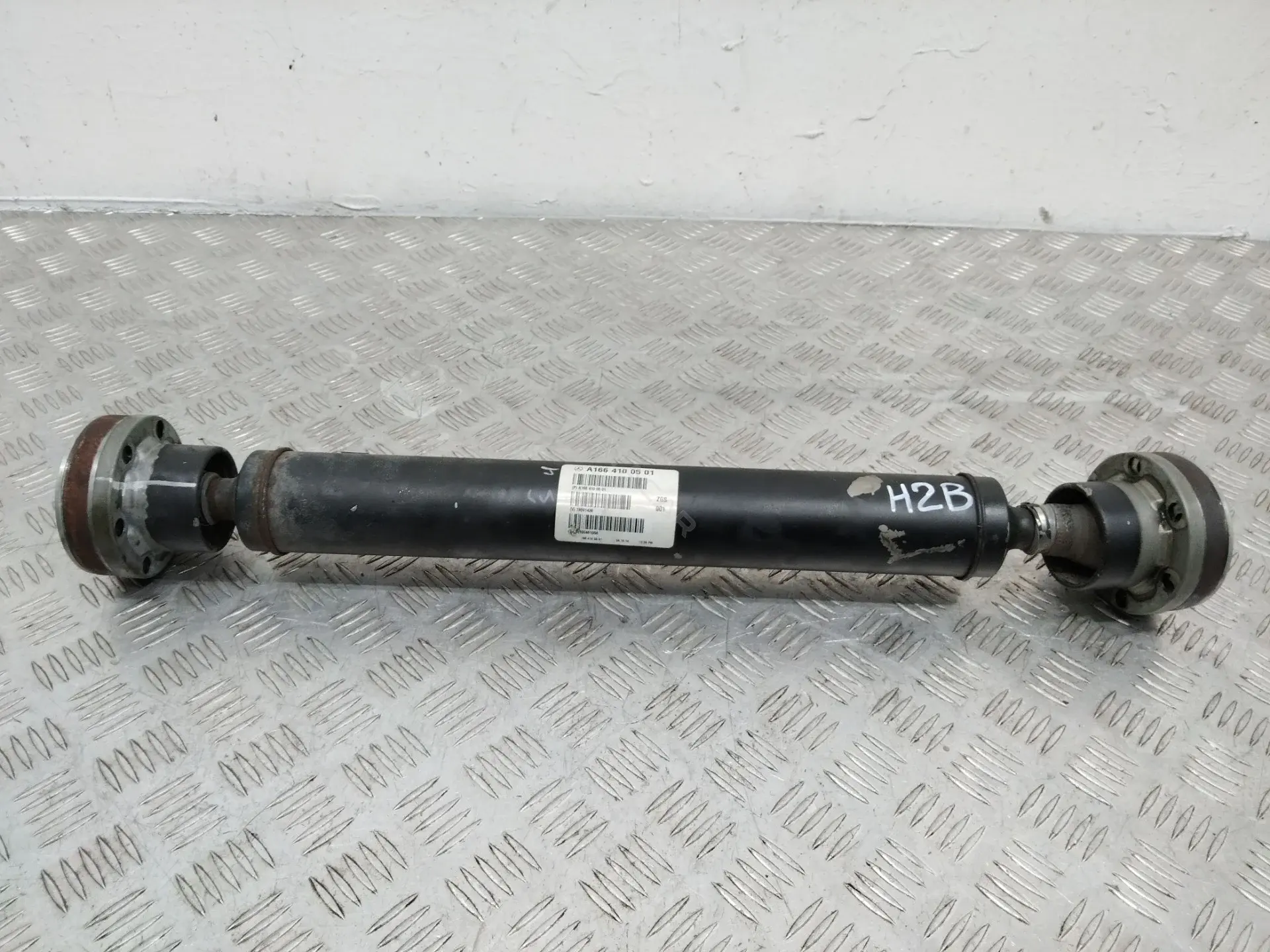 Кардан A1664100501