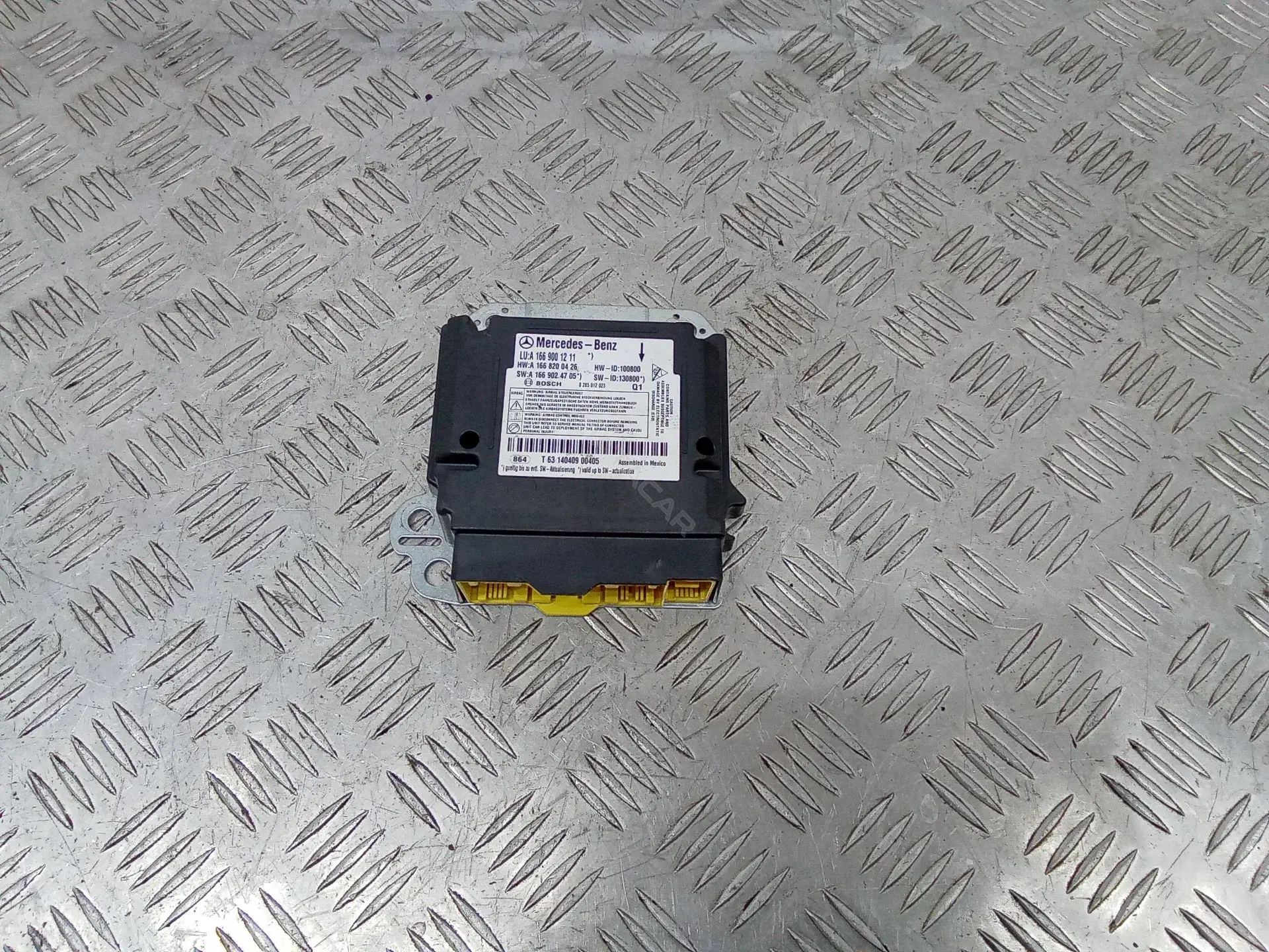 Блок управления подушками безопасности A1669001211