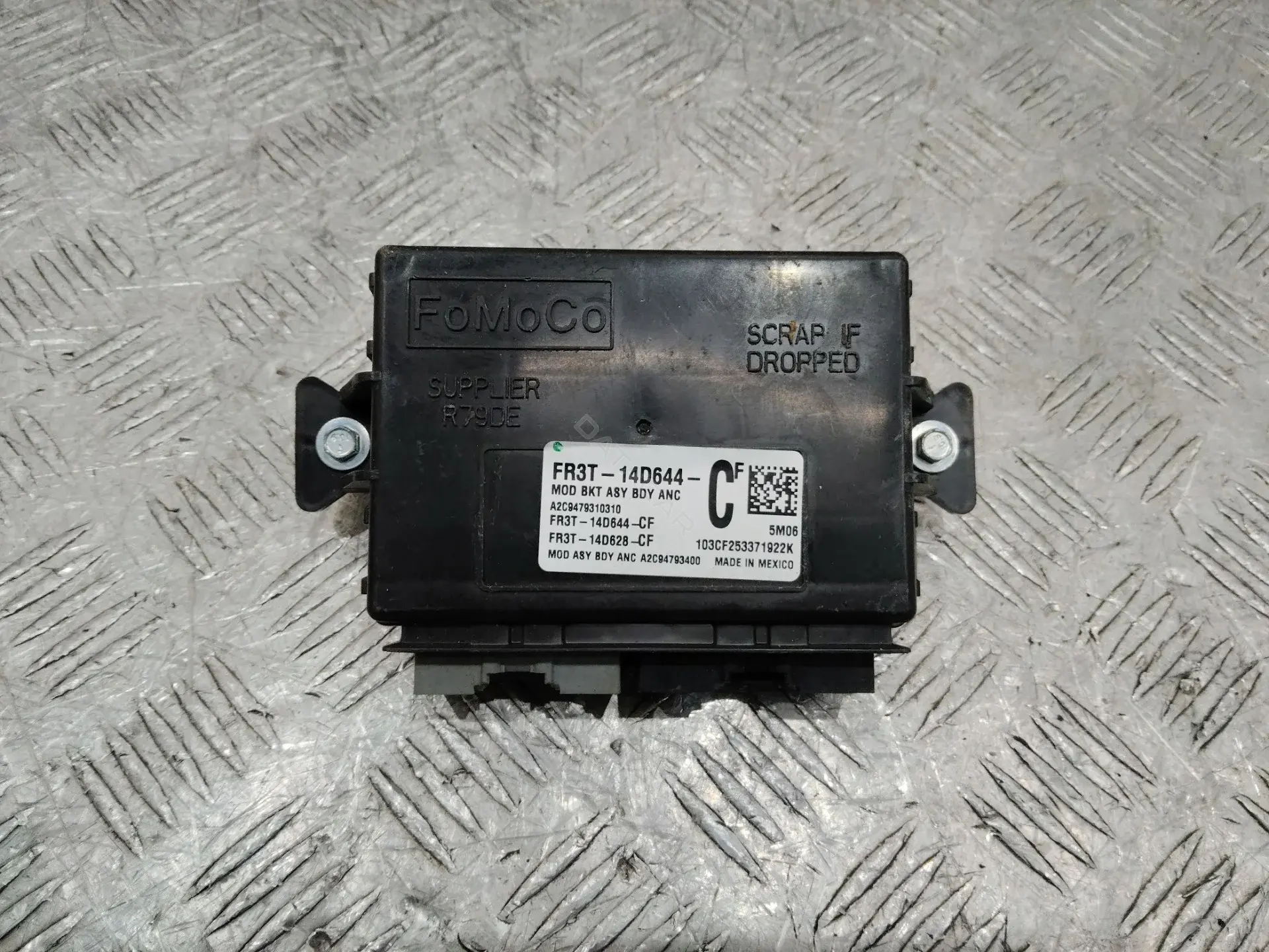 Блок управления светом FR3T14D644CF