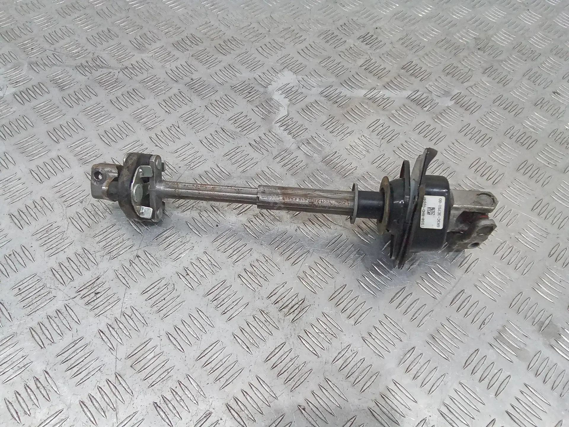 Рулевой карданчик GR3C3E751BD