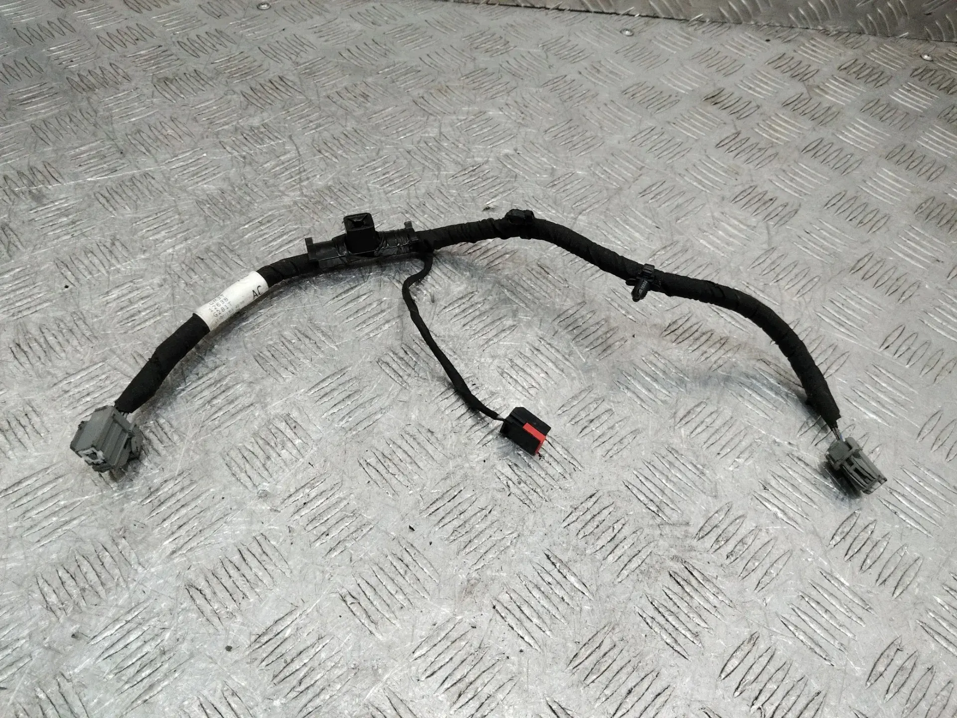 Проводка GR3T12638
