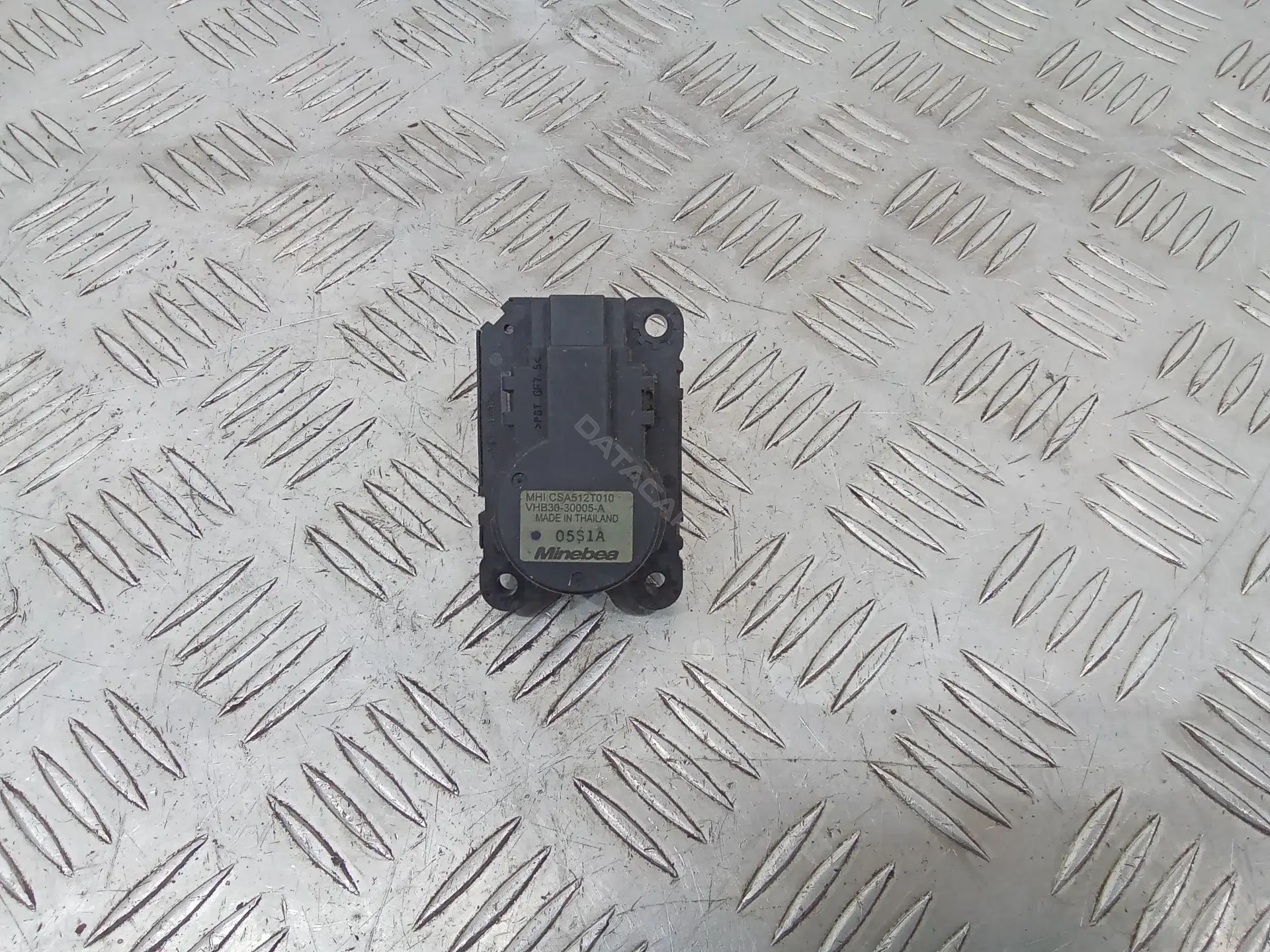 Мотор заслонки печки CSA512T010