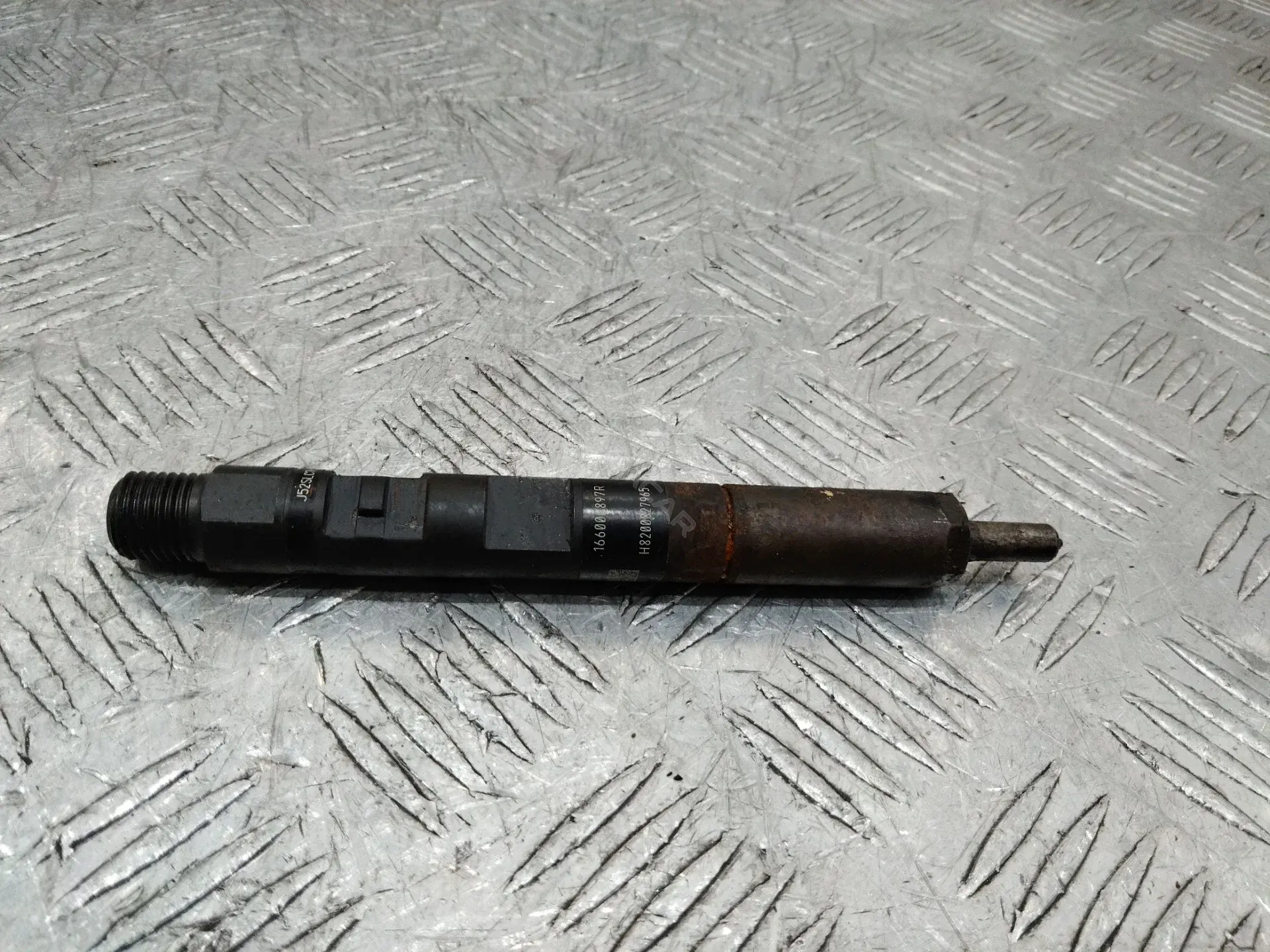 Форсунки 166000897R, 8200827965