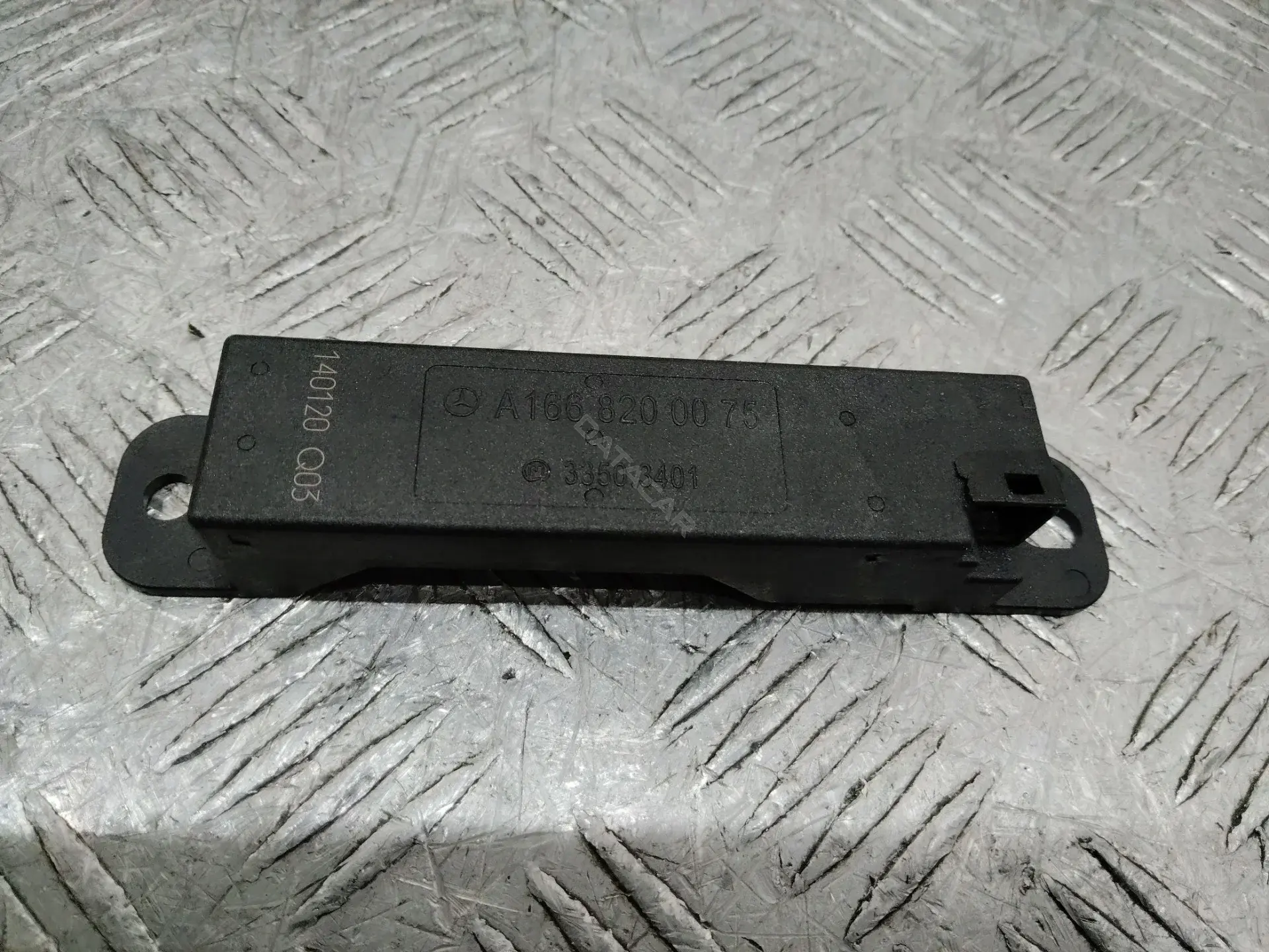 Антенна A1668200075