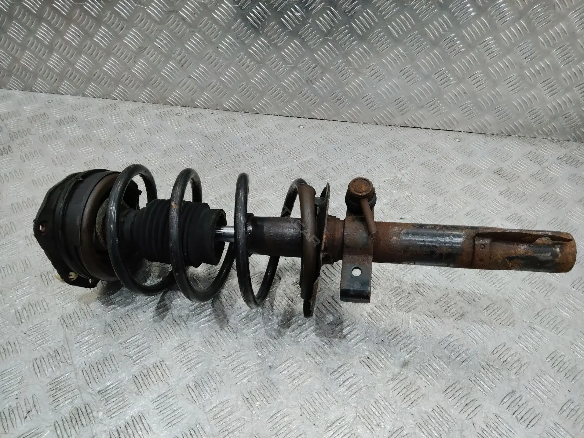Амортизаторы 8200181928
