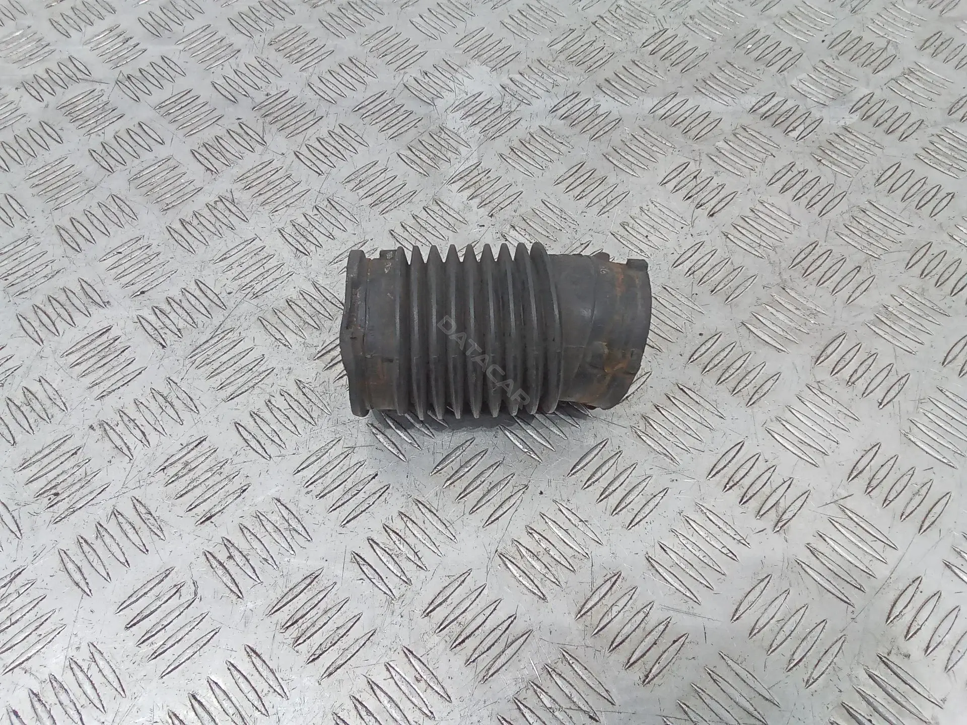 Патрубок воздушный AV219C623CC