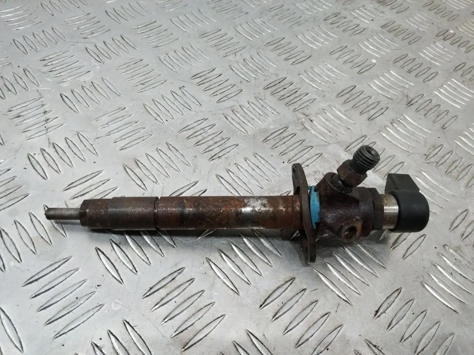 Форсунки 5U3Q-9K546-AA