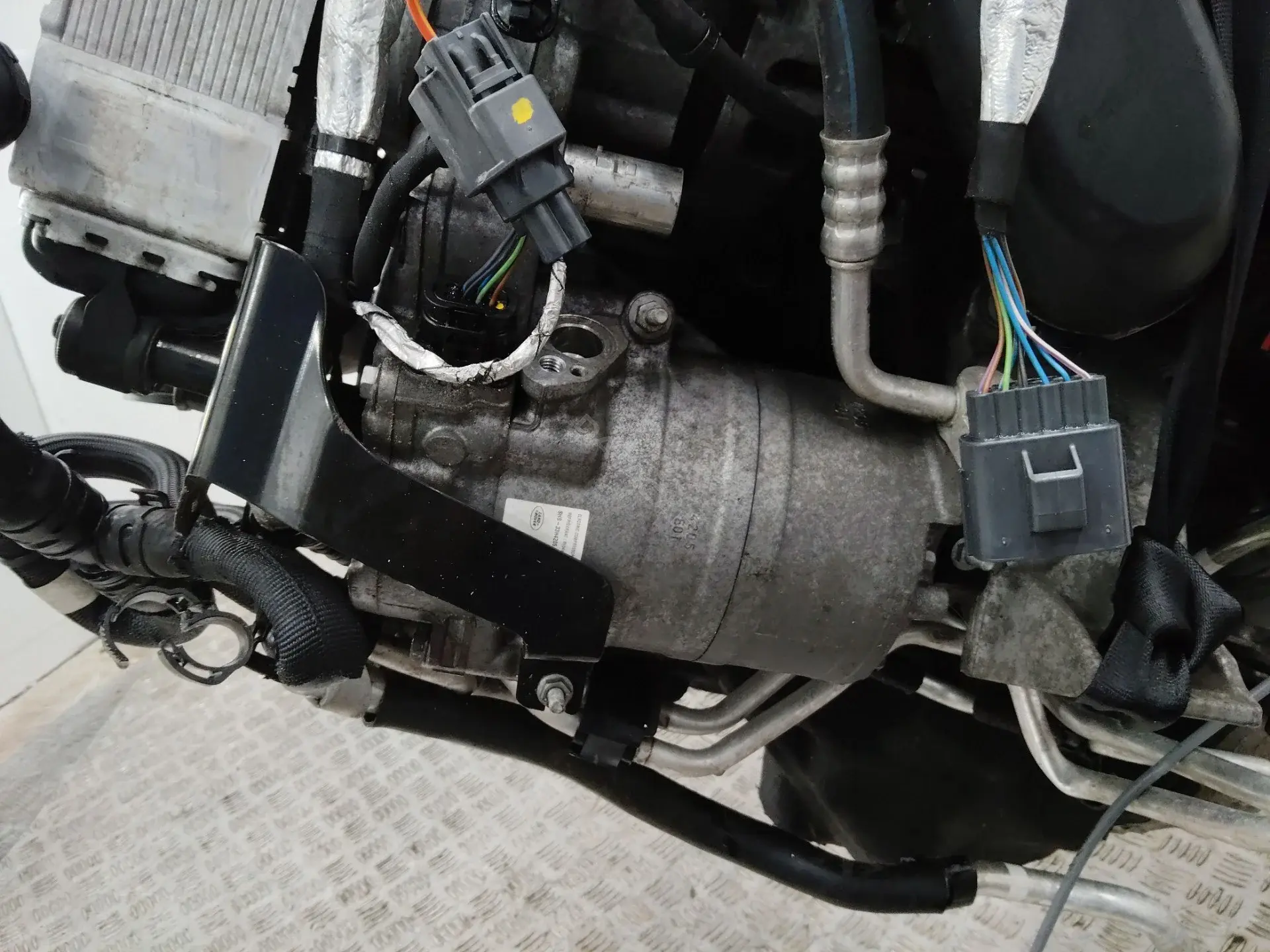 Компрессор кондиционера JPLA19D662AC