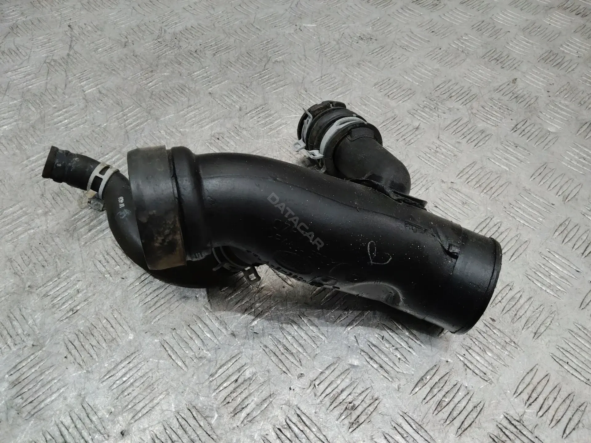 Патрубок воздушный FPLA5H390CD
