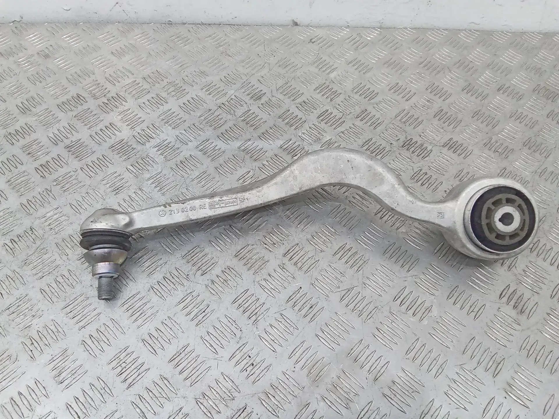 Рычаги 2130200RE