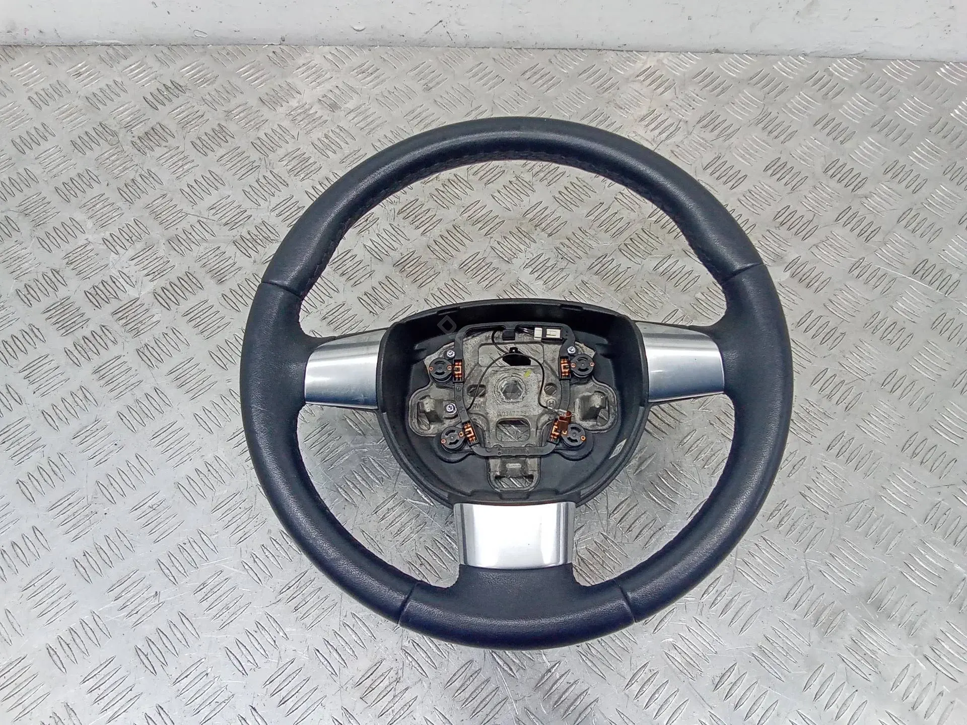 Руль 4M513600EL