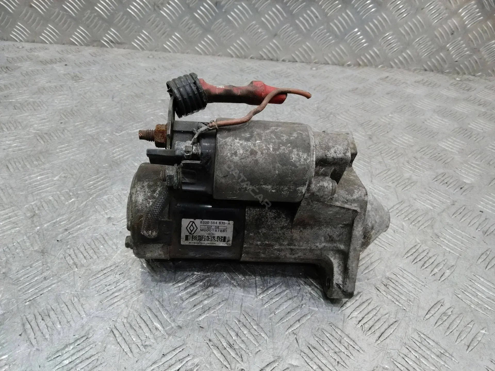 Стартер 8200584675