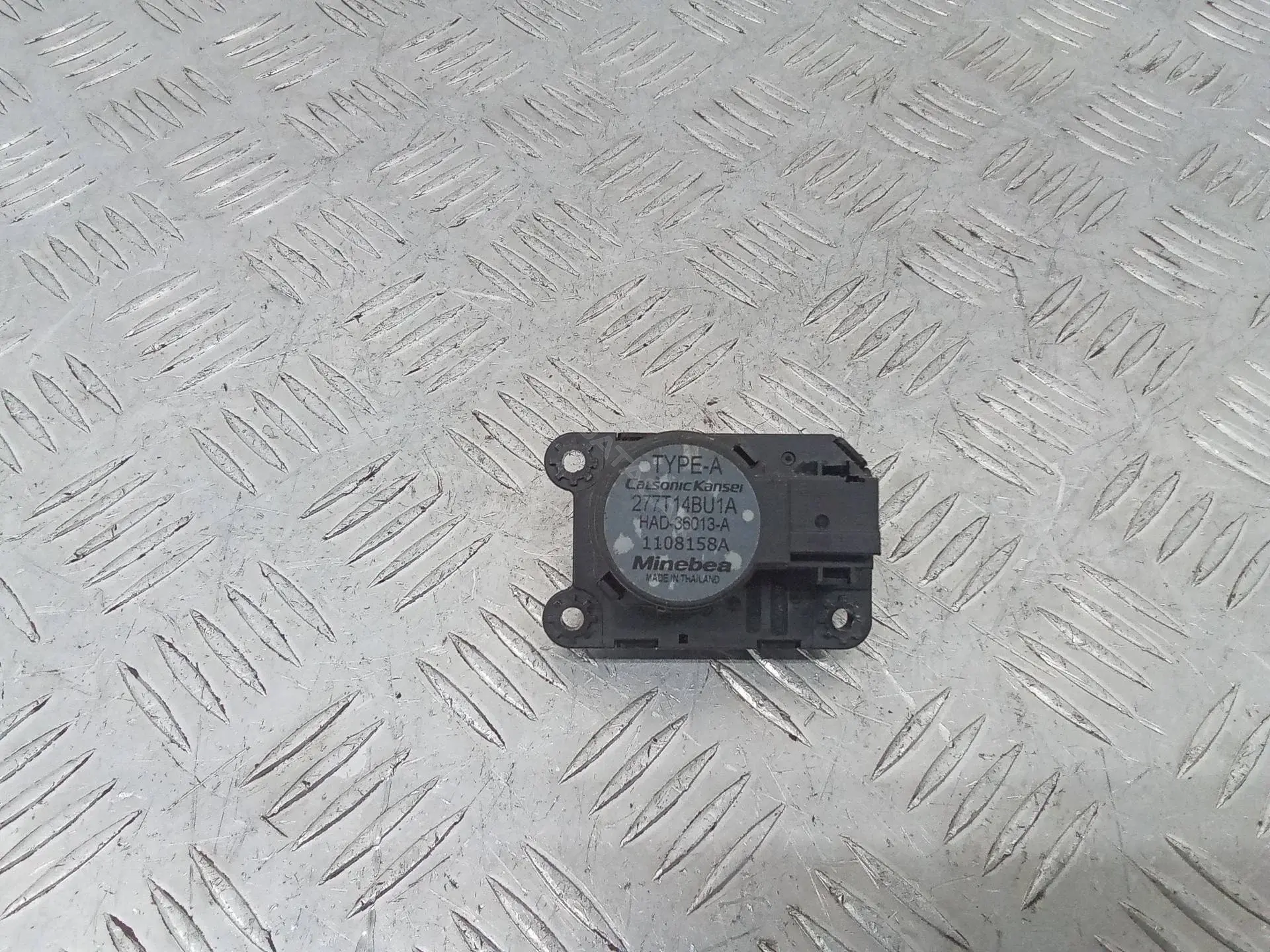 Мотор заслонки печки 277T14BU1A
