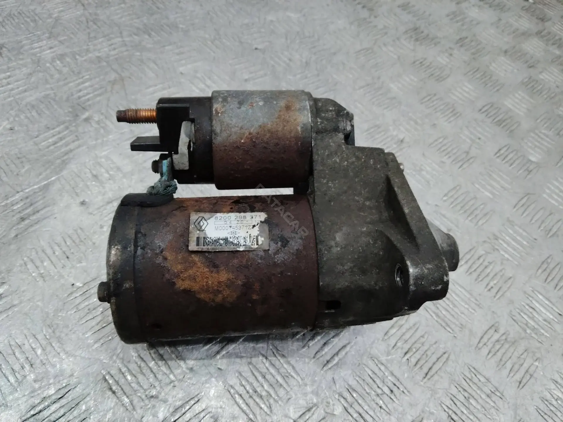 Стартер 8200298371