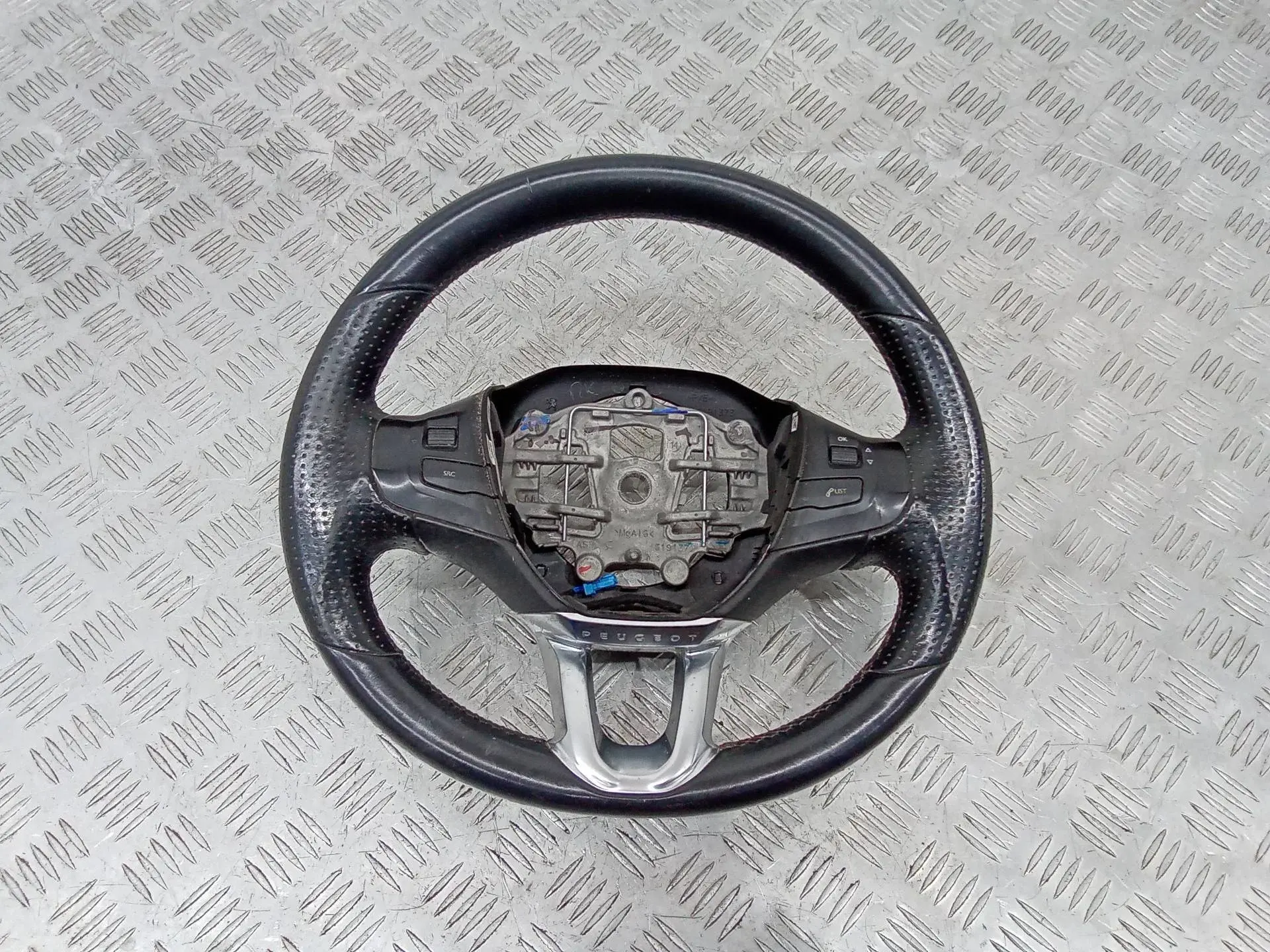 Руль 98084115ZD