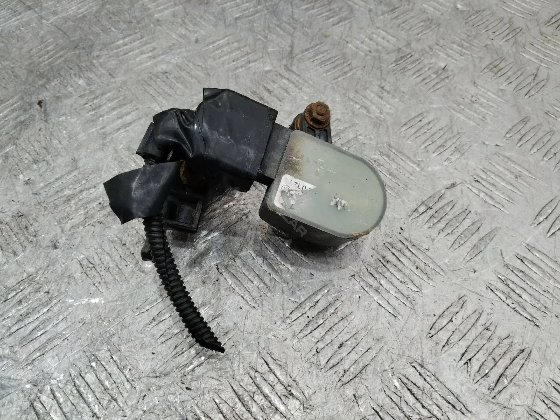 Датчик дорожного просвета 7L0616213D