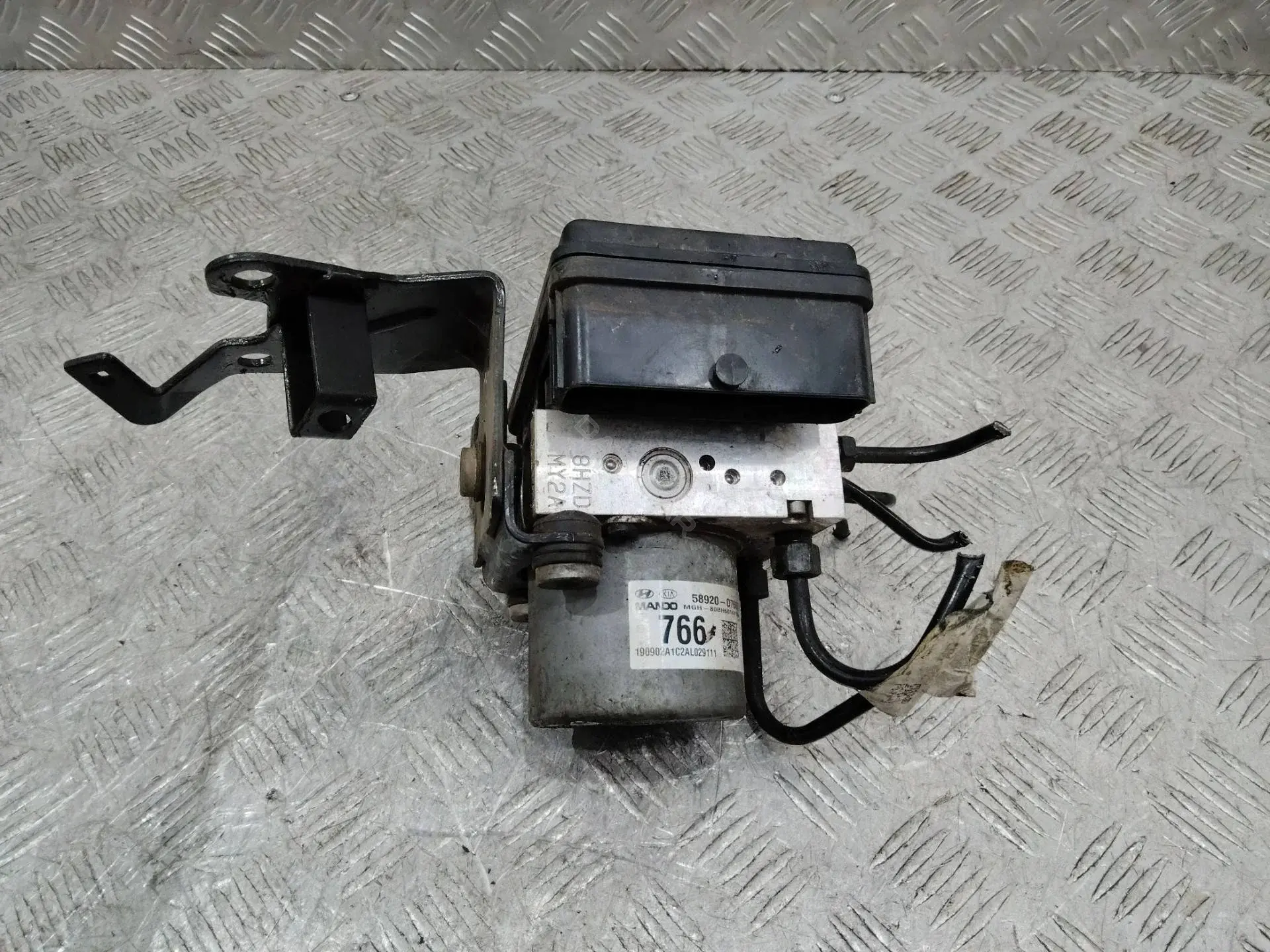 Блок управления АБС 58920D7660