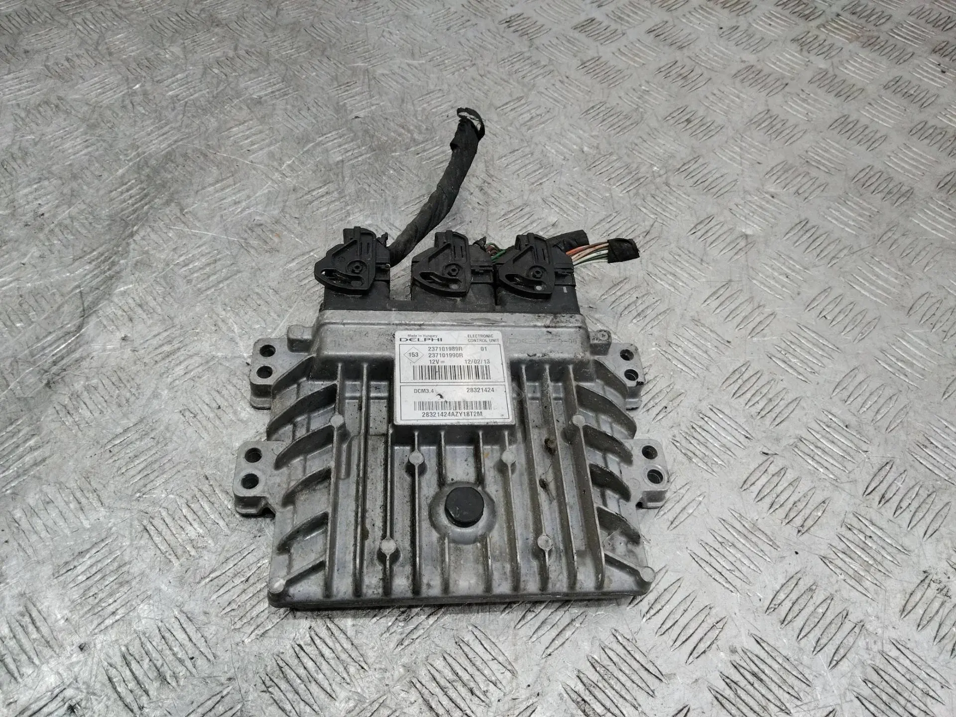 Блок управления двигателем 237101989R, 237101990R