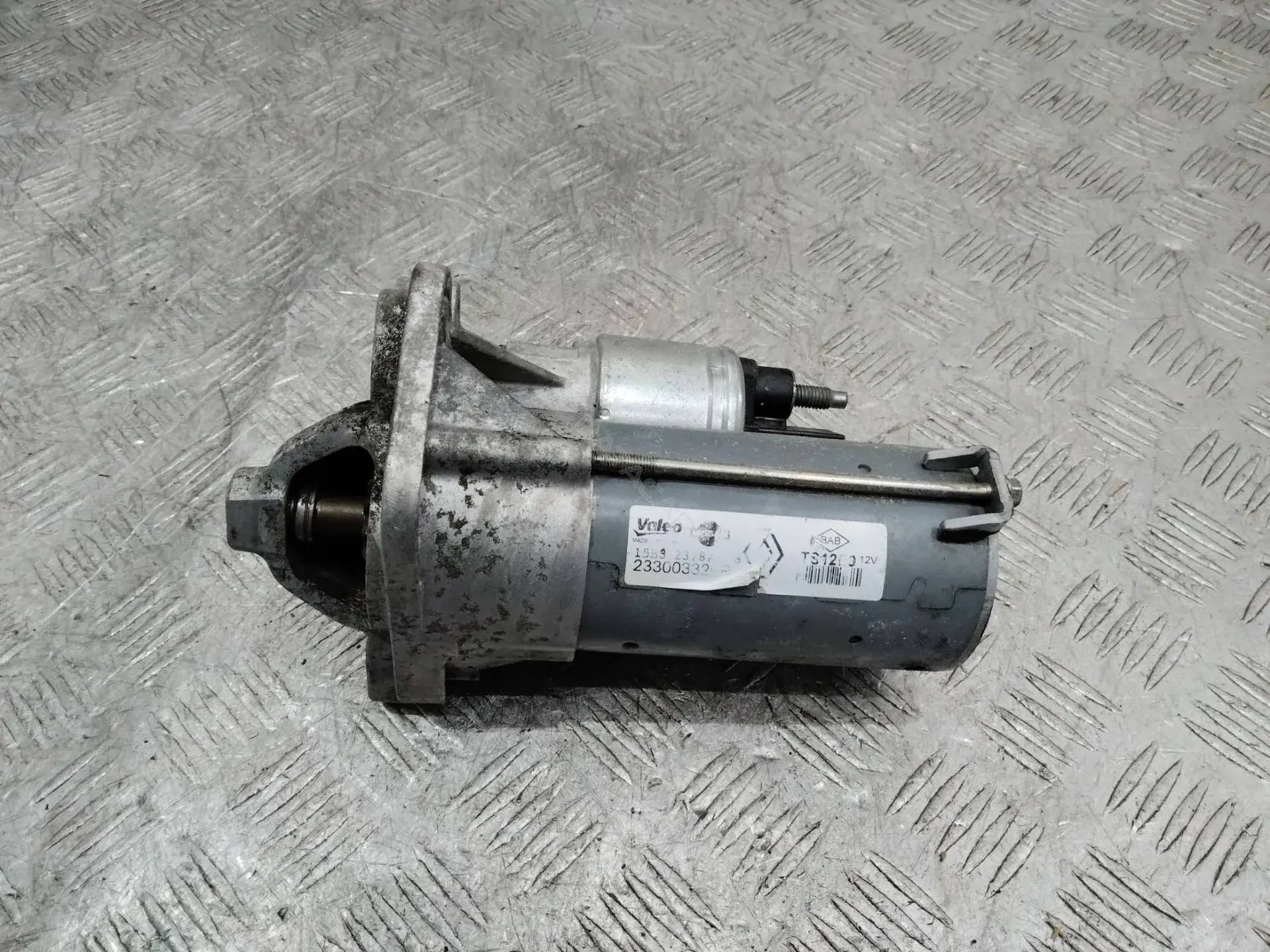 Стартер 233003329R