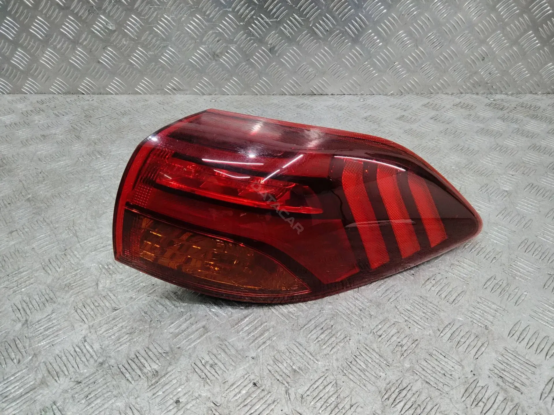 Задние фонари 92402D7600