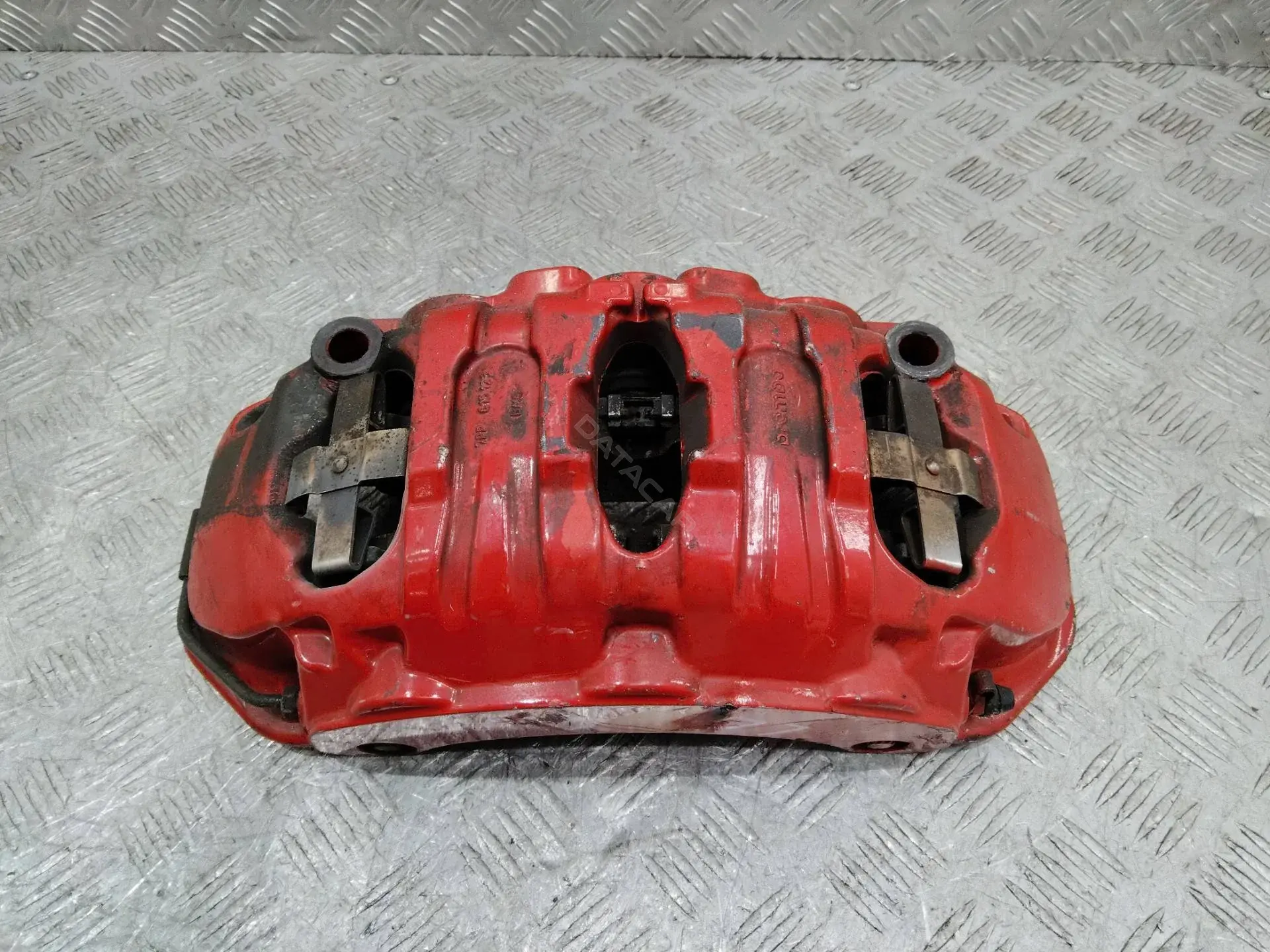 Суппорт тормозной 7PP615123