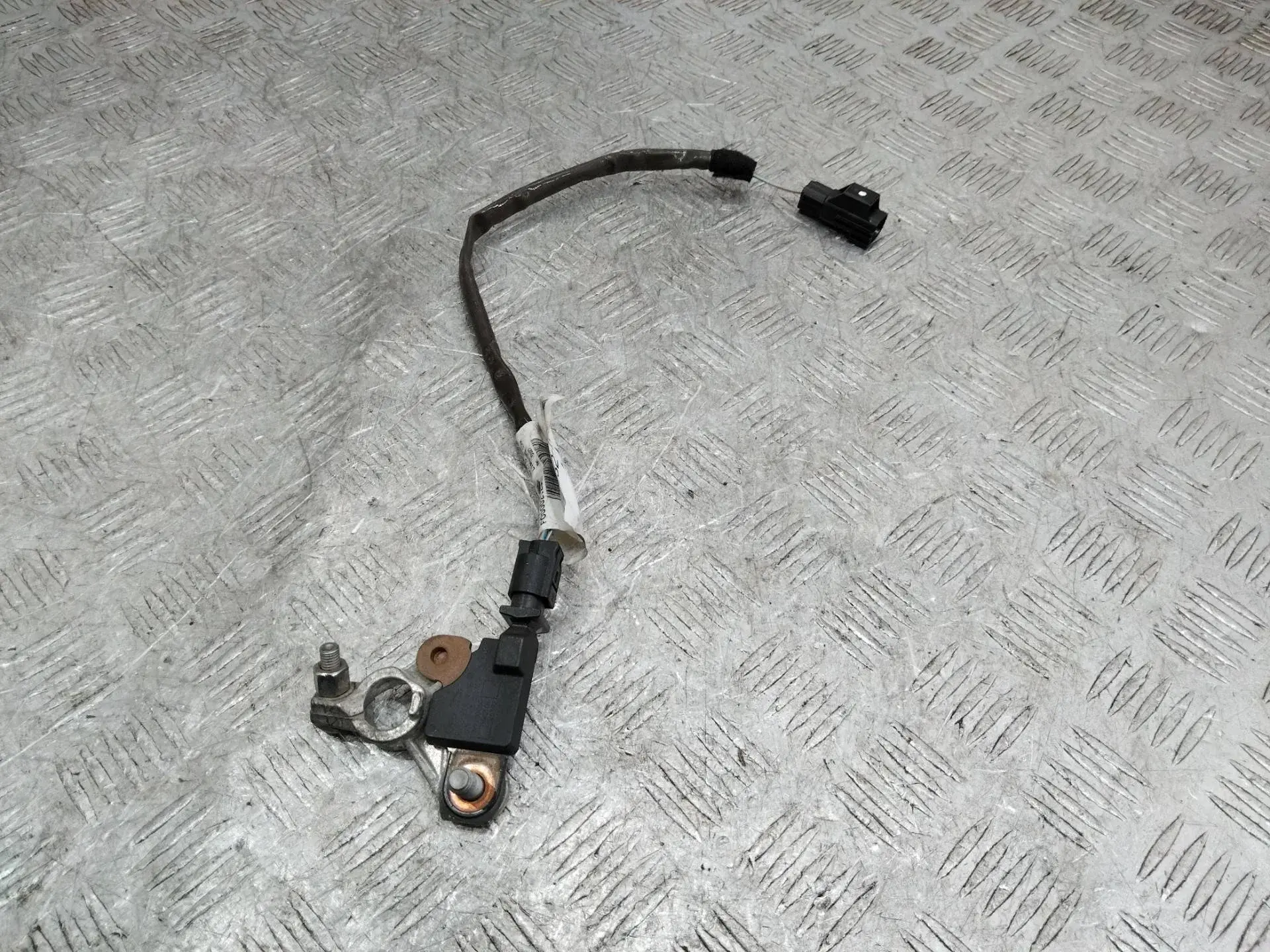 Клемма аккумуляторная BJ3210C652, BJ3210C679AE