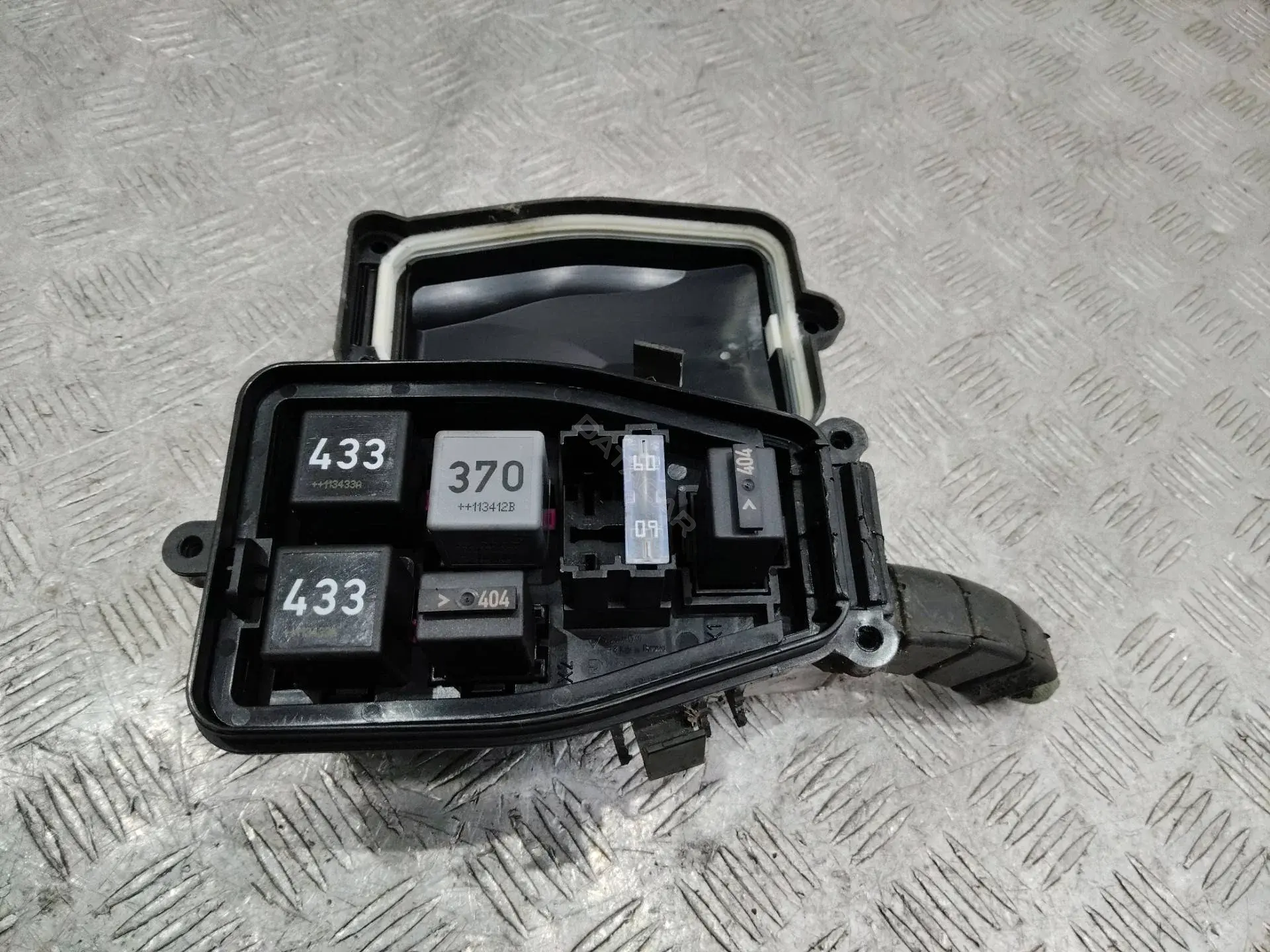 Блок предохранителей 97061044500