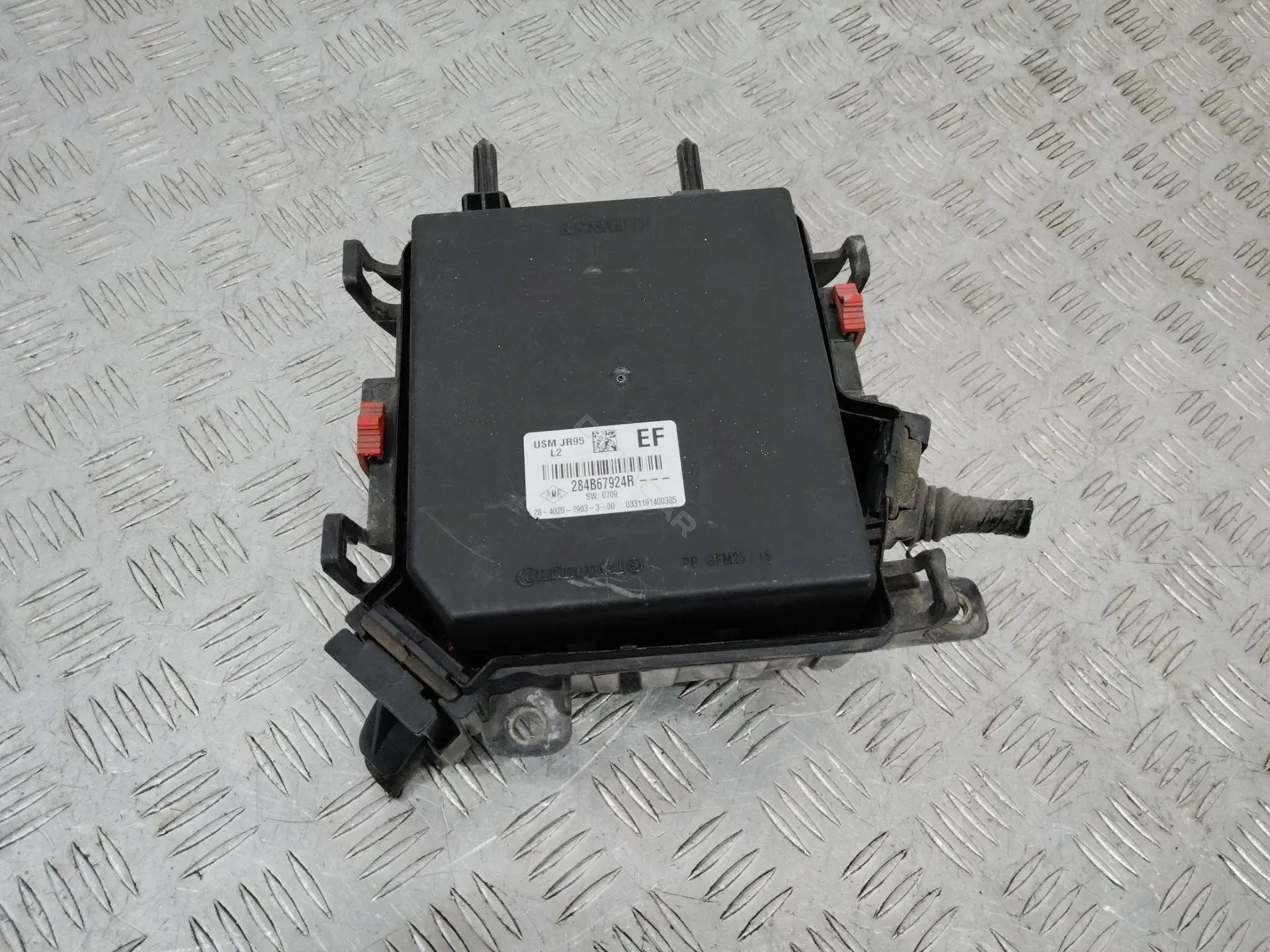 Блок предохранителей 284B67924R
