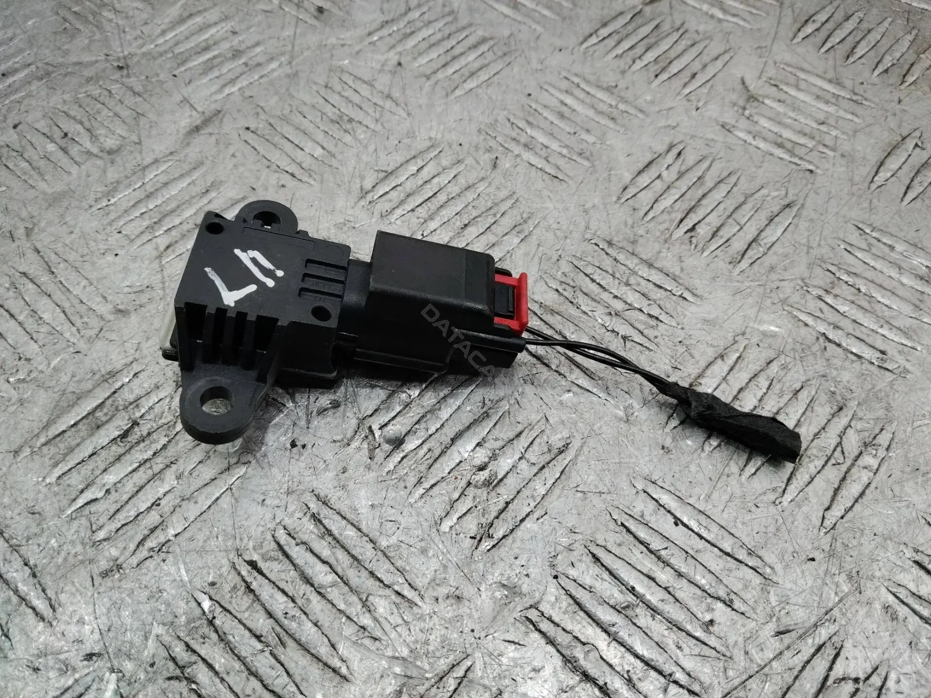 Датчик удара CK5214C676AA