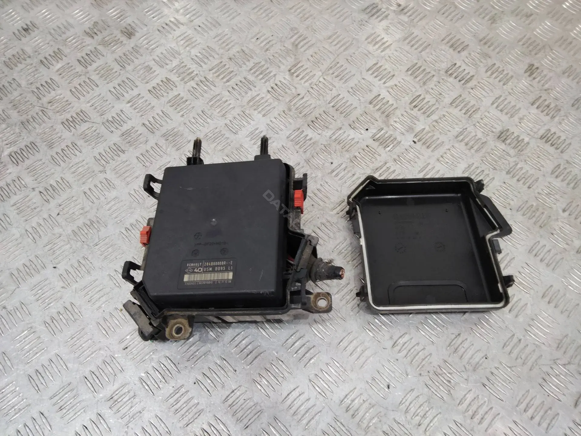 Блок предохранителей 284B60008R