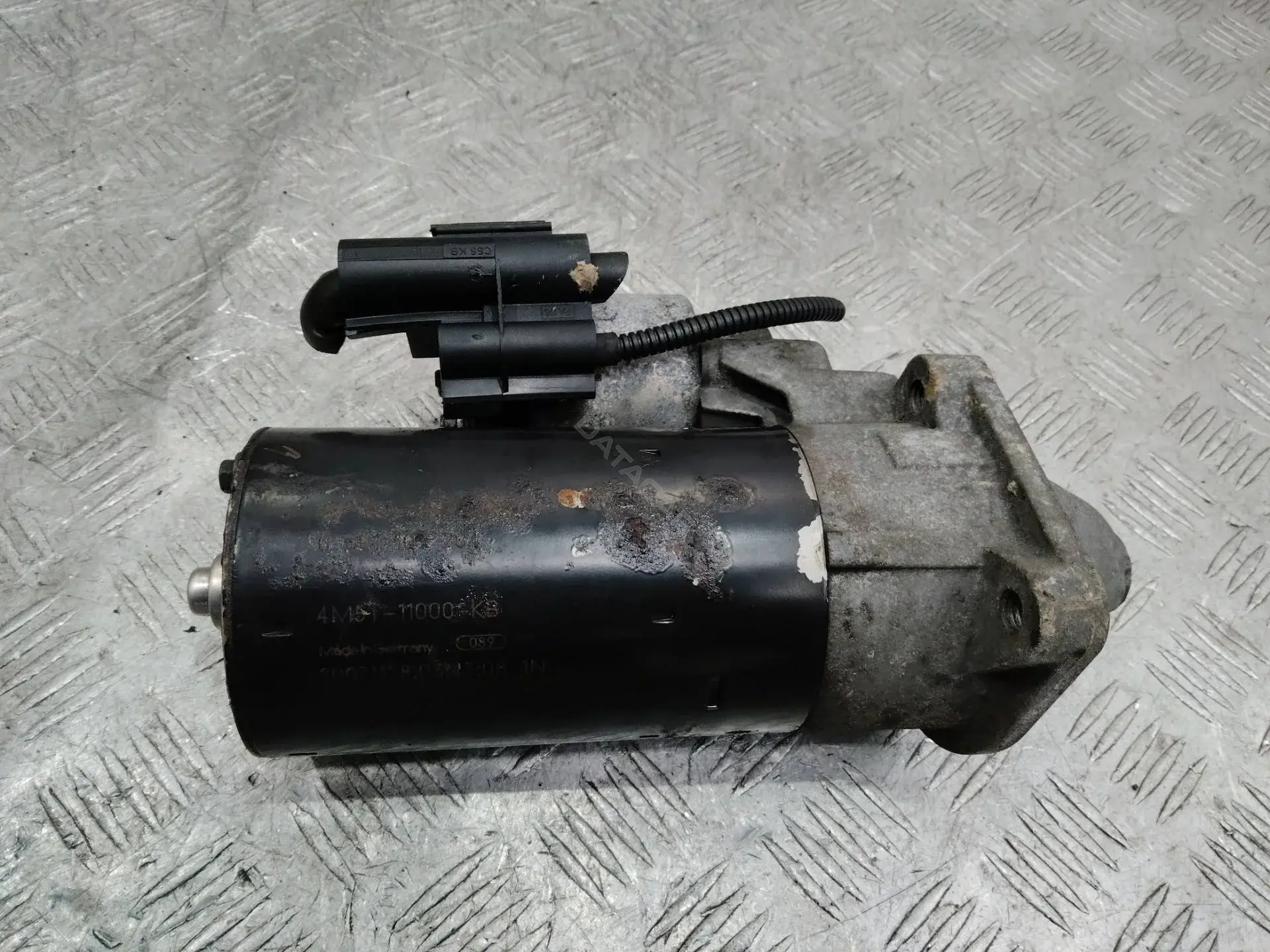 Стартер 4M5T11000KB