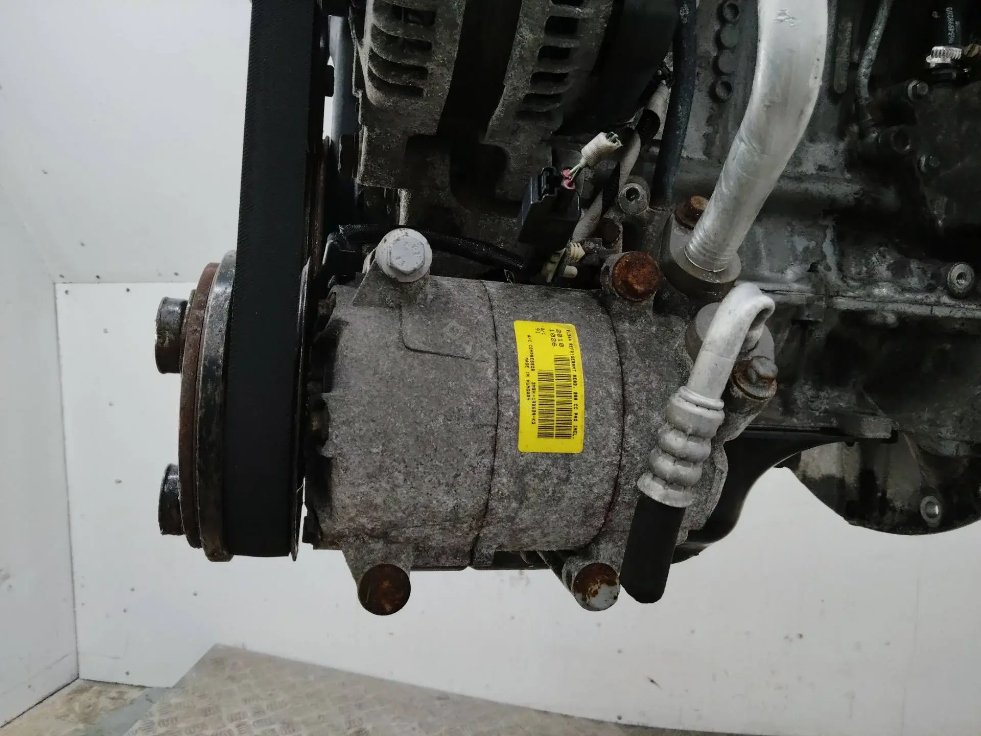 Компрессор кондиционера 3M5H19D629KG