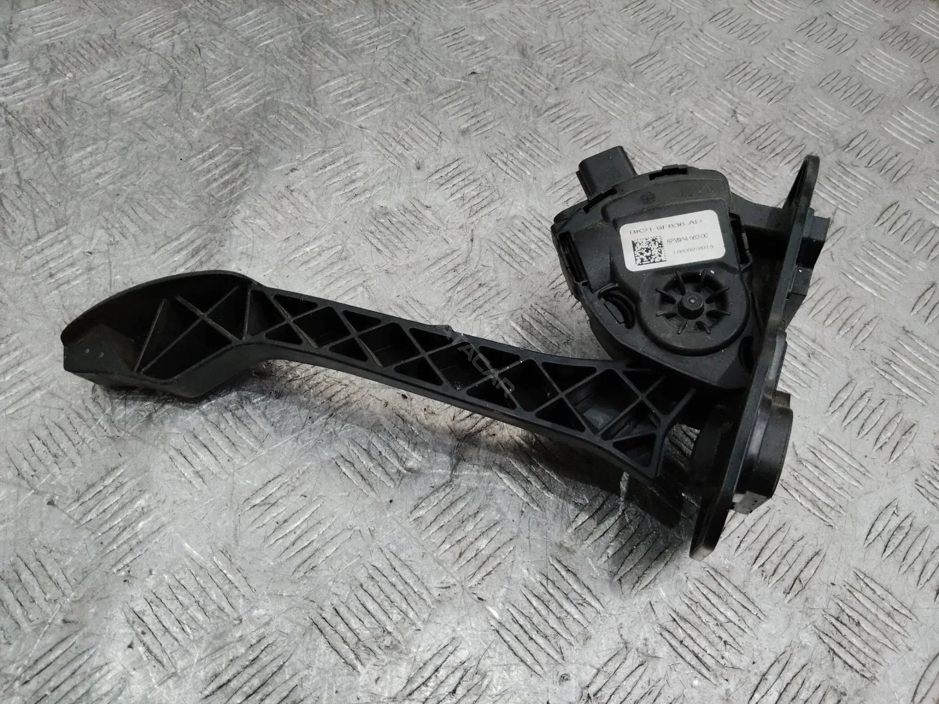 Педаль газа BK219F836AD