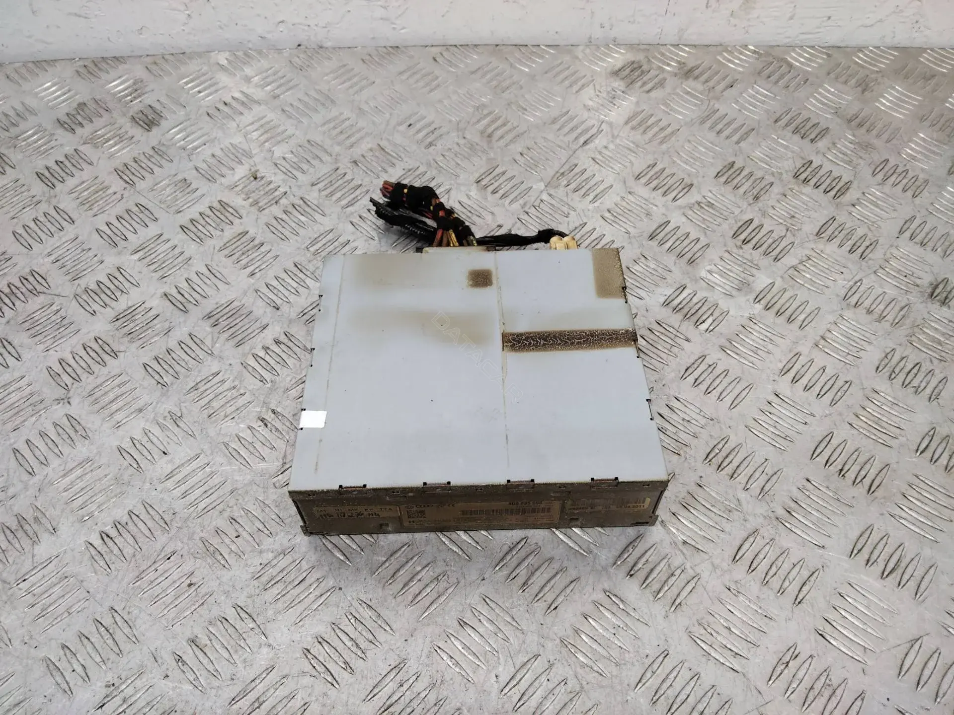 Магнитола 4G0035056