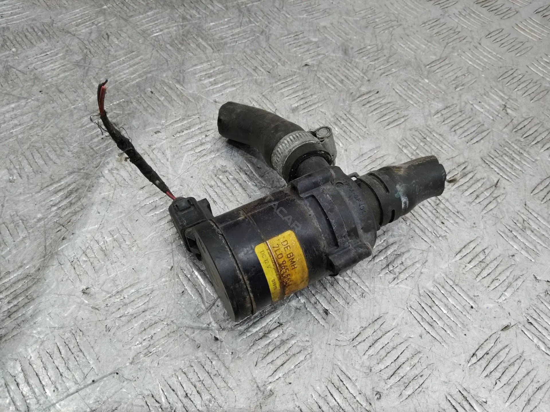 Помпа электрическая 7L0965561L