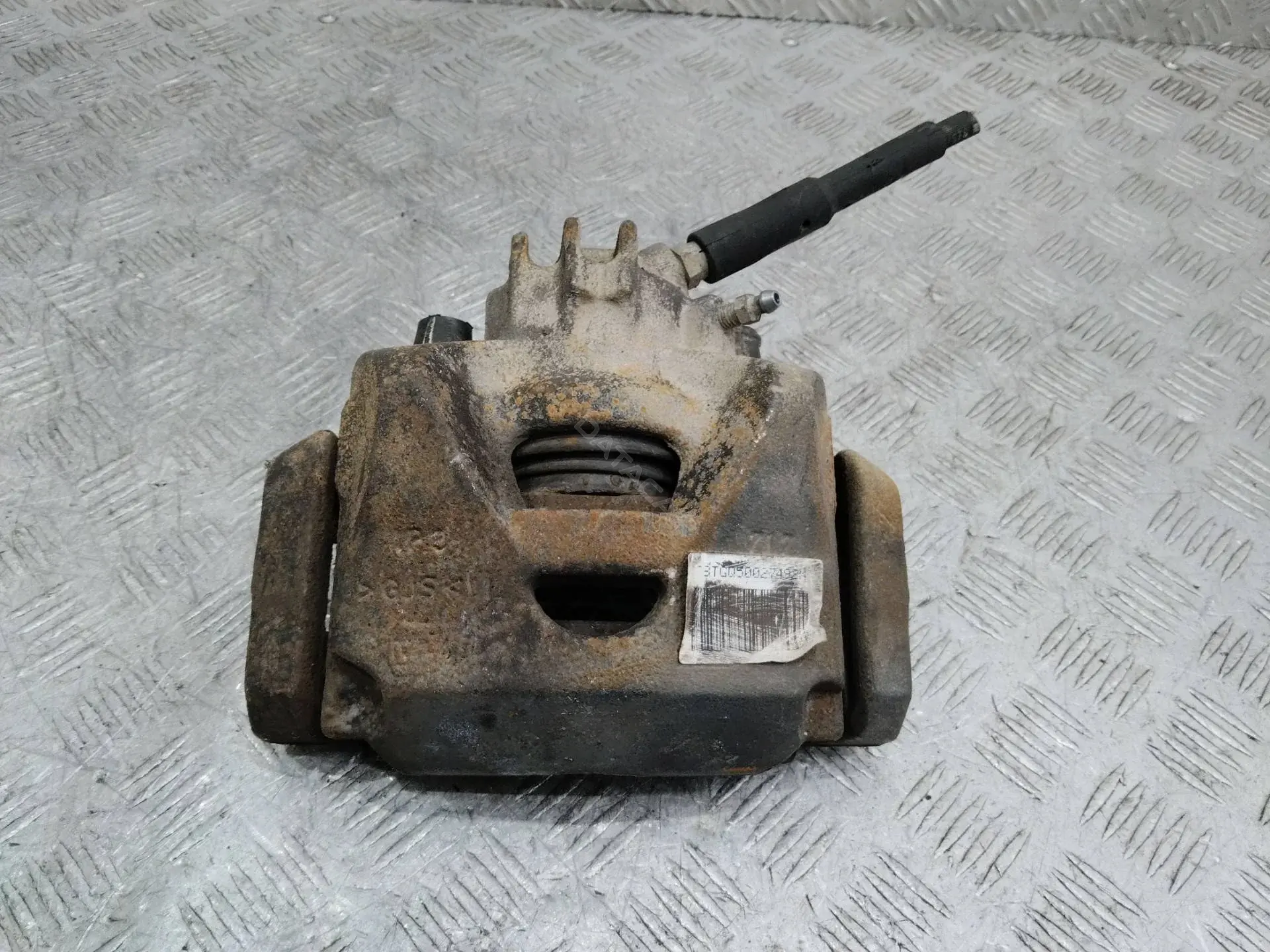 Суппорт тормозной 7910122