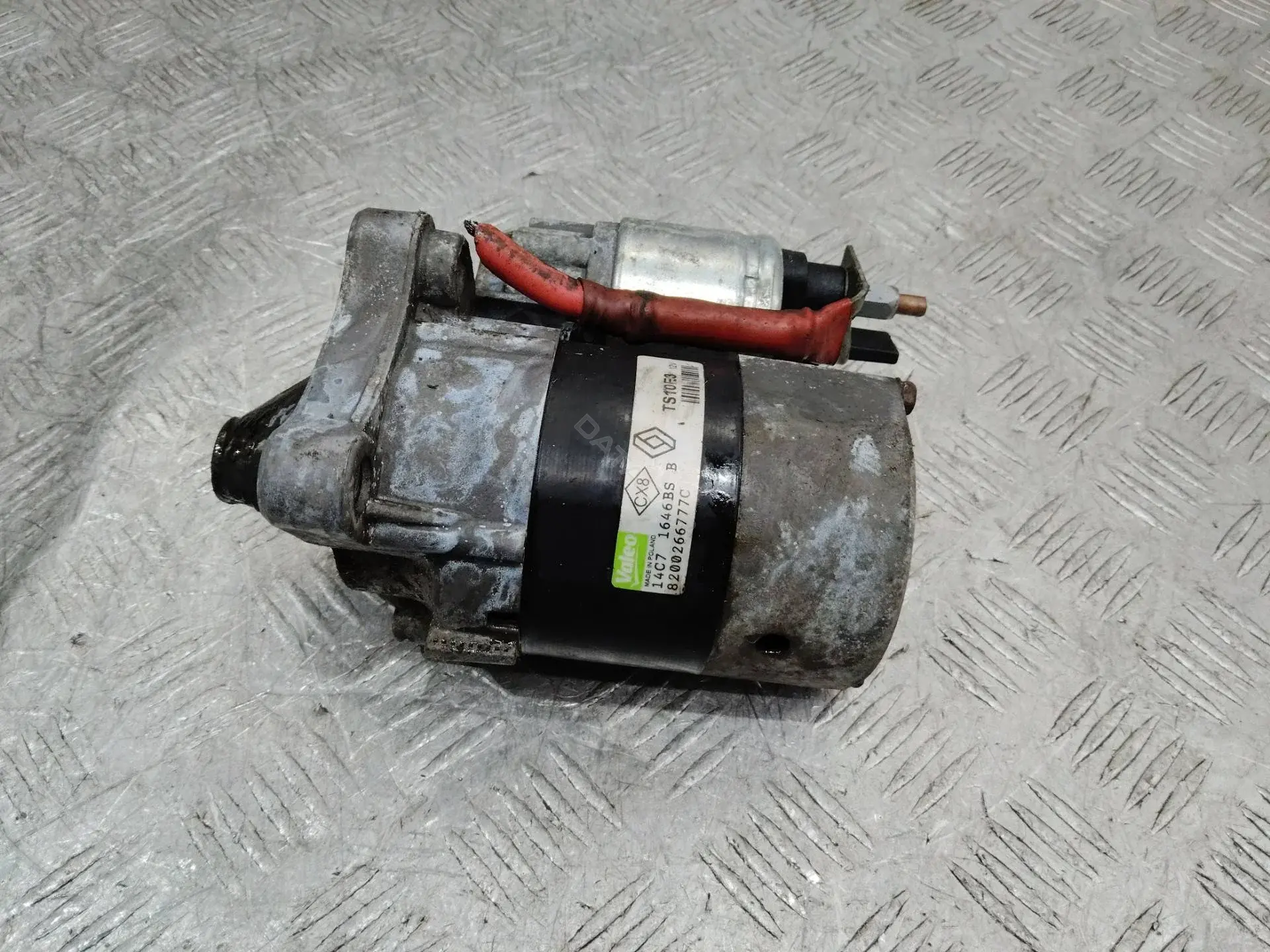 Стартер 8200266777