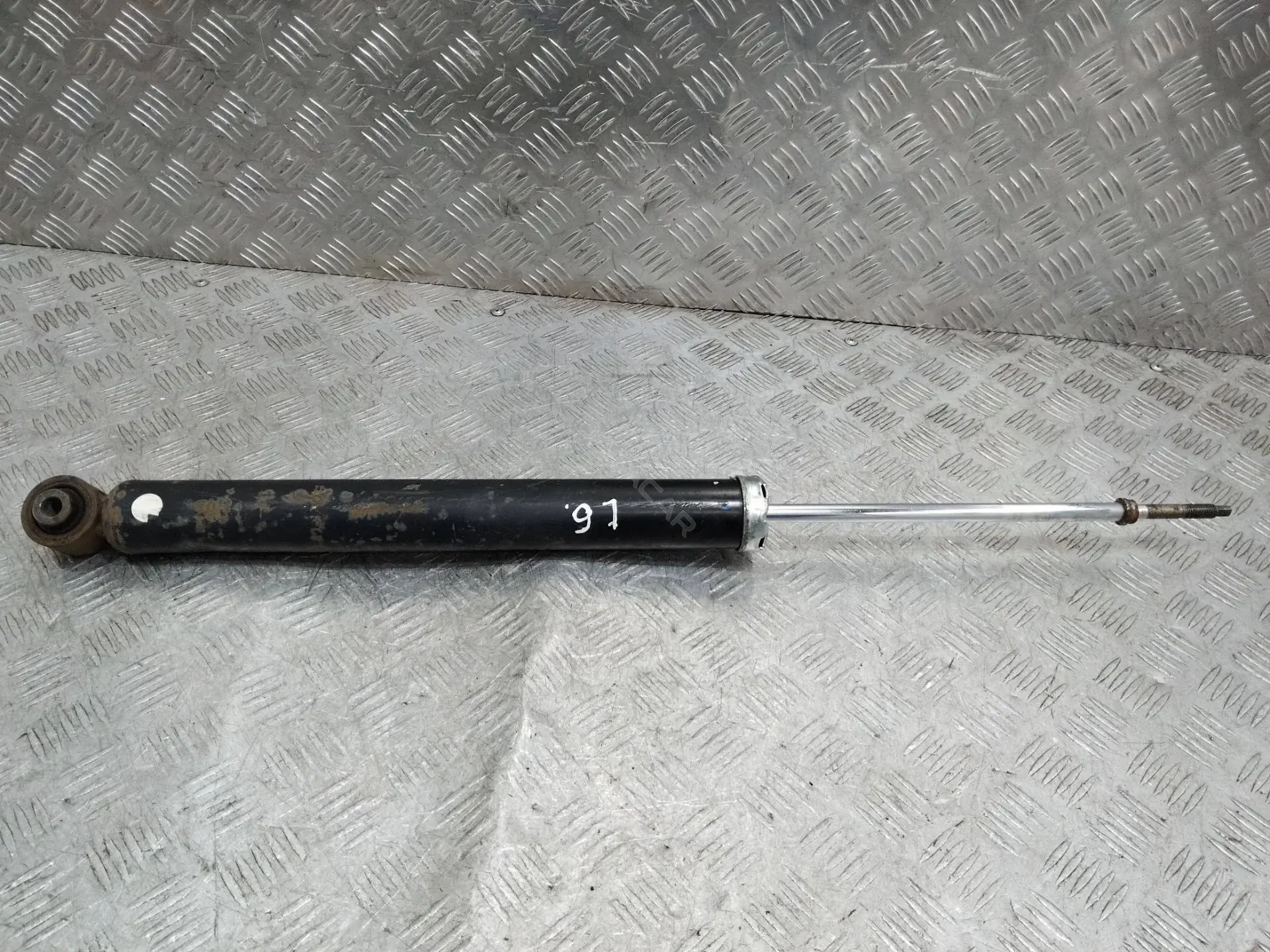 Амортизаторы 56210BX82A