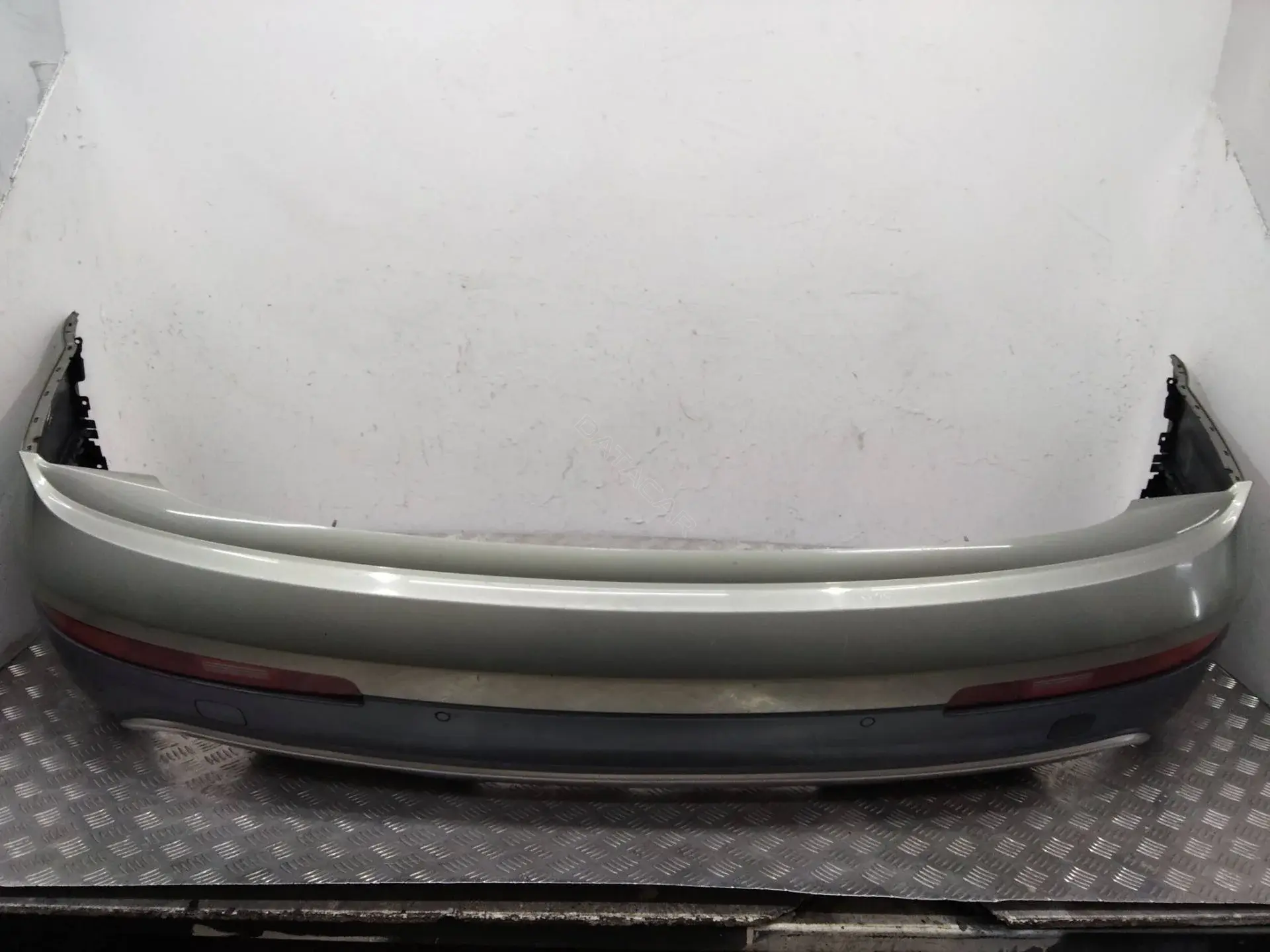 Задний бампер 4L0807511G