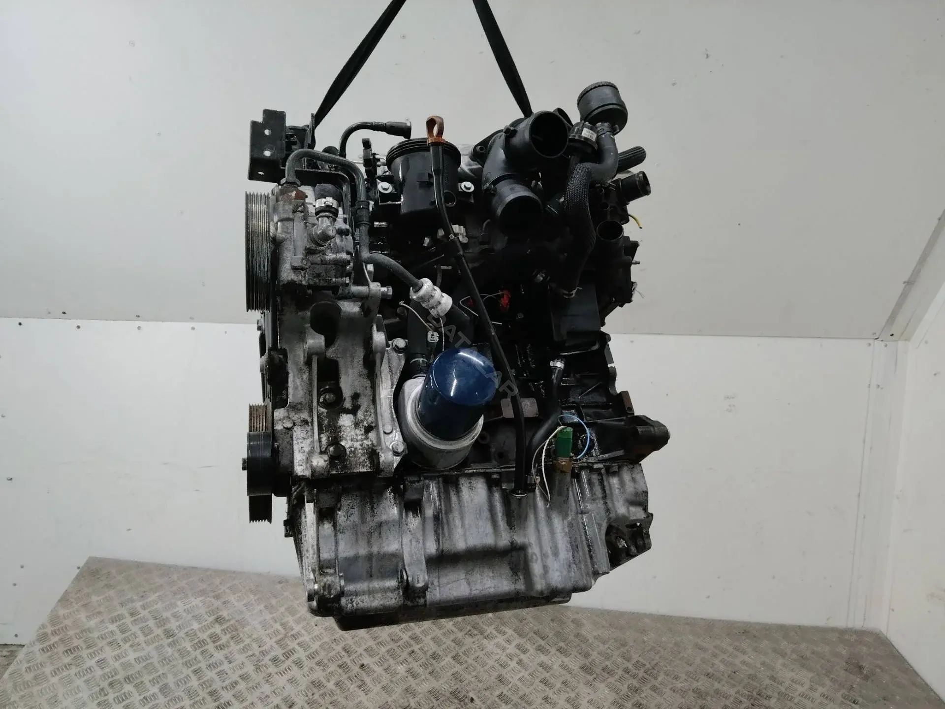 Двигатель в сборе 10DZ46, 4HW