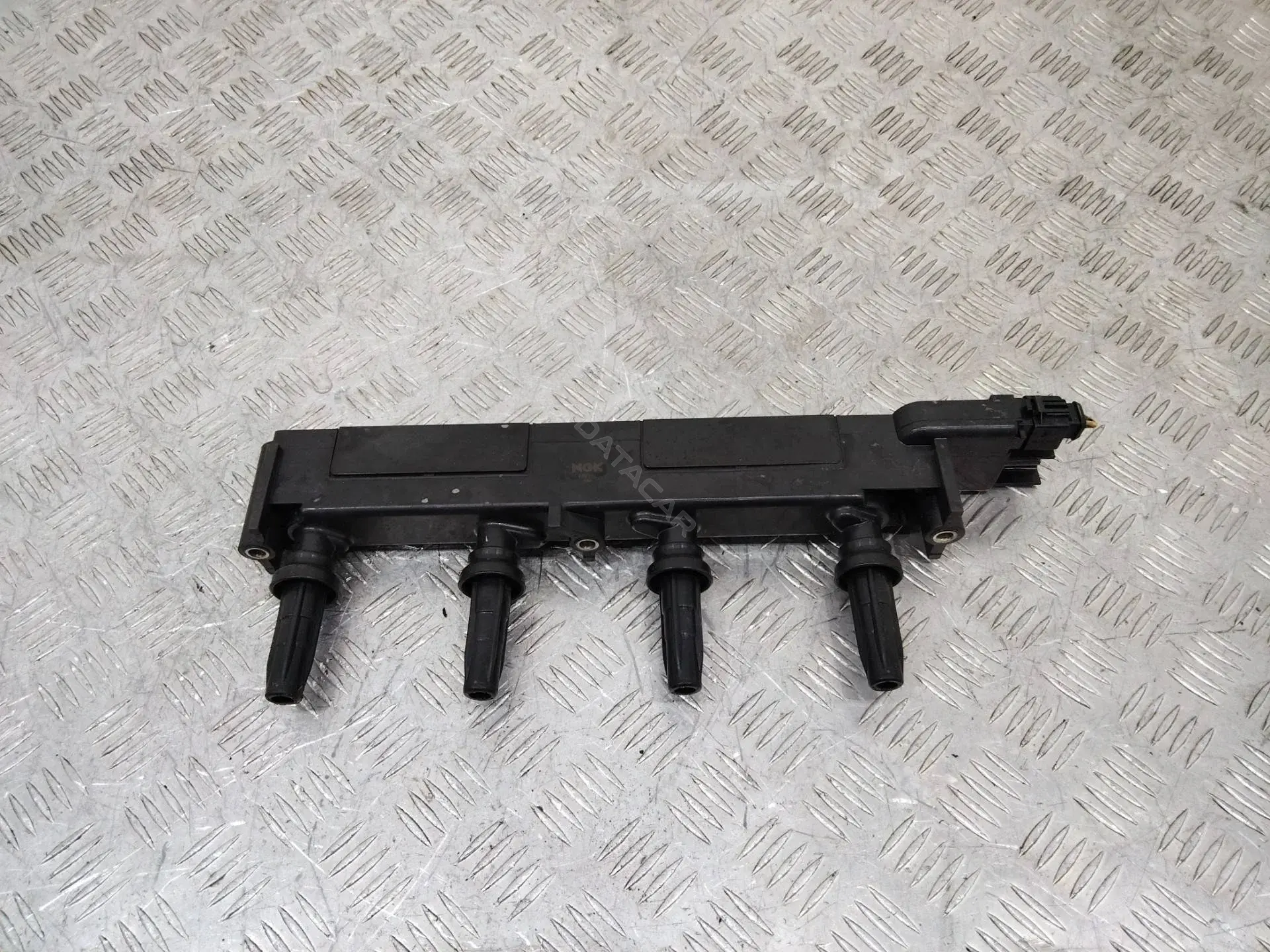 Катушка зажигания U6009