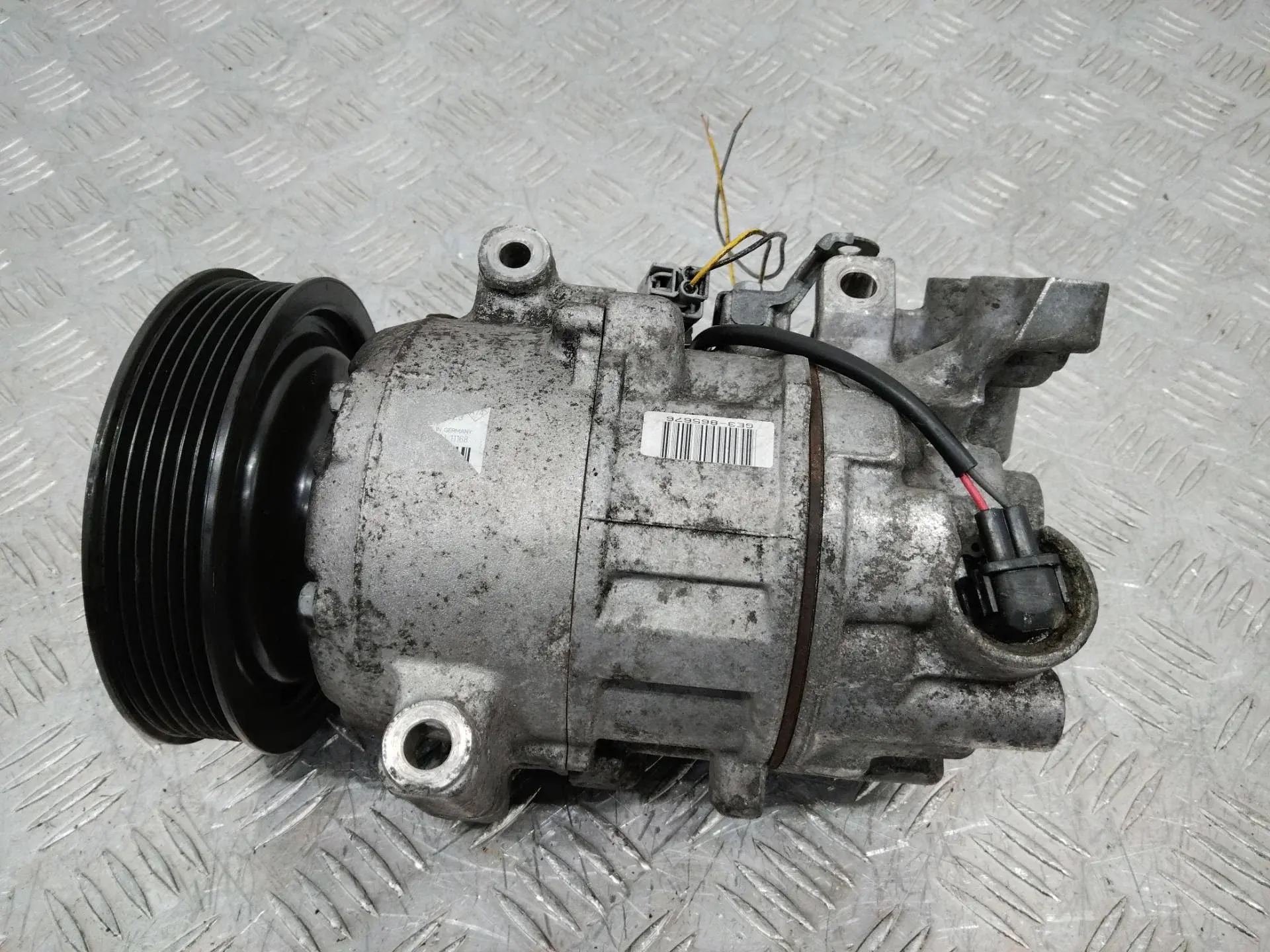 Компрессор кондиционера 8200939386
