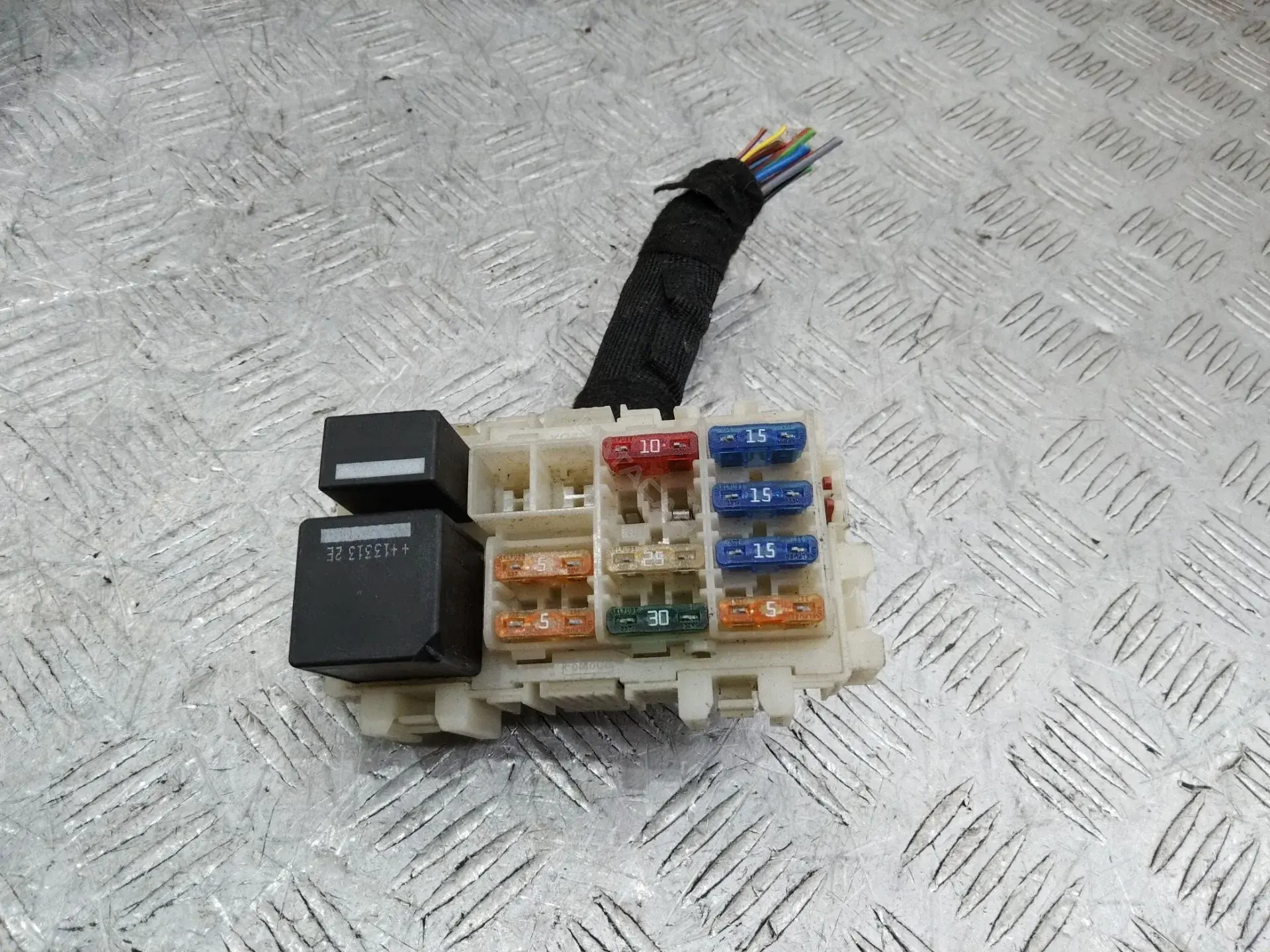 Блок предохранителей BS7T14K131BA